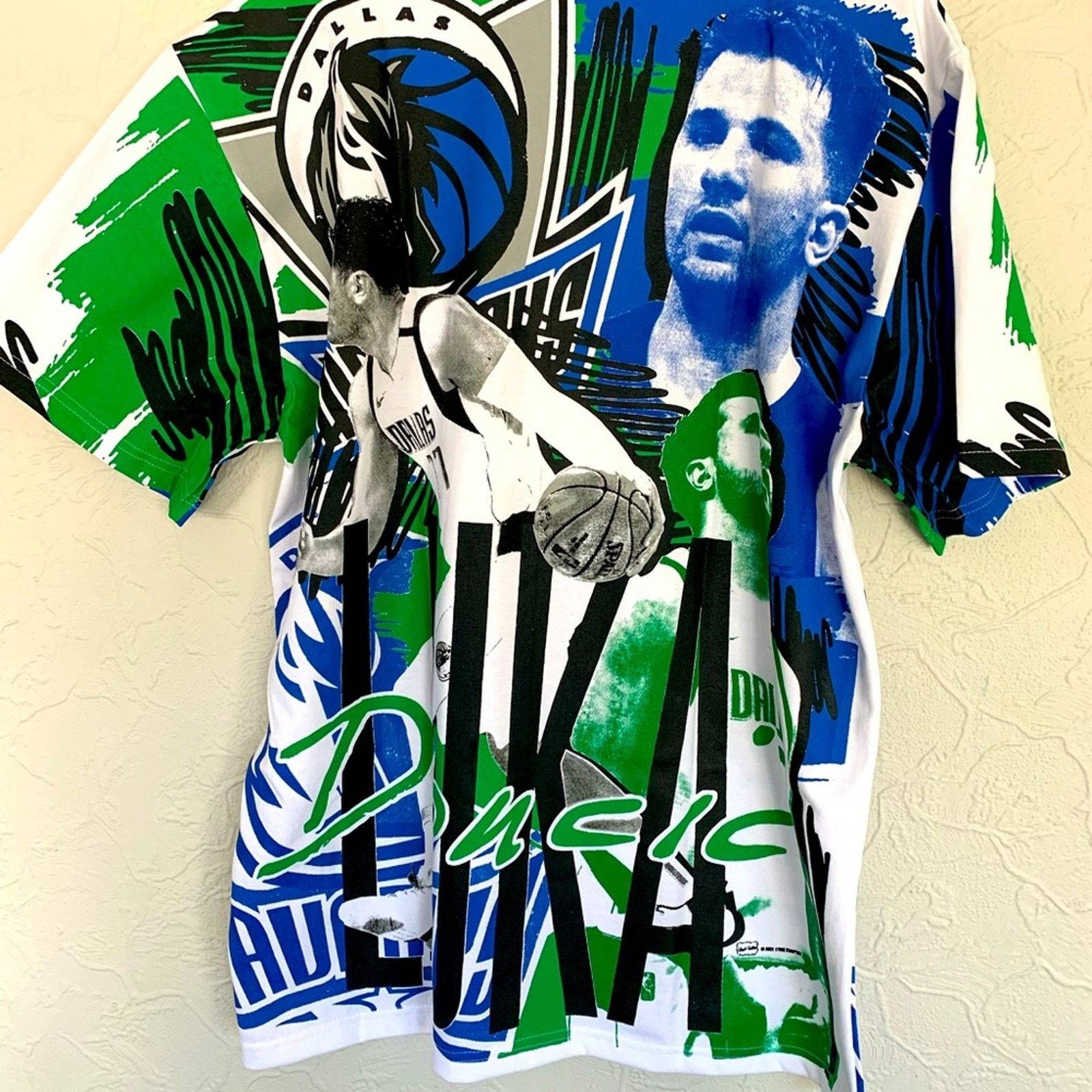 NBA ALL OVER PRINT LUKA DONCIC AOP HEAVY SOFT CUT & SEW RARE Size US XL / EU 56 / 4 - 3 Thumbnail