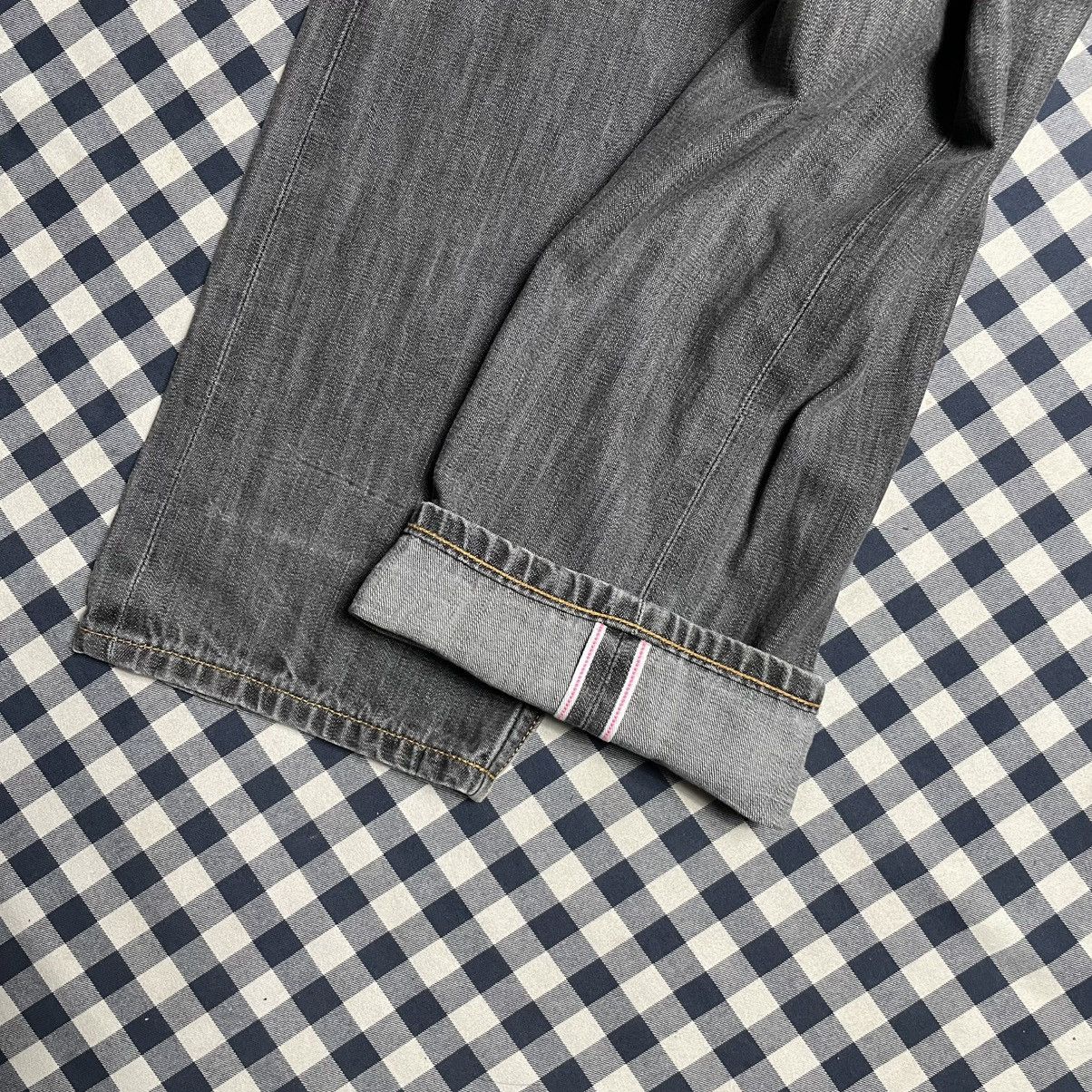 Fragment Design × Levi's Jeans Levi’s X Fragment Design selvedge skull logo Size US 32 / EU 48 - 6 Thumbnail