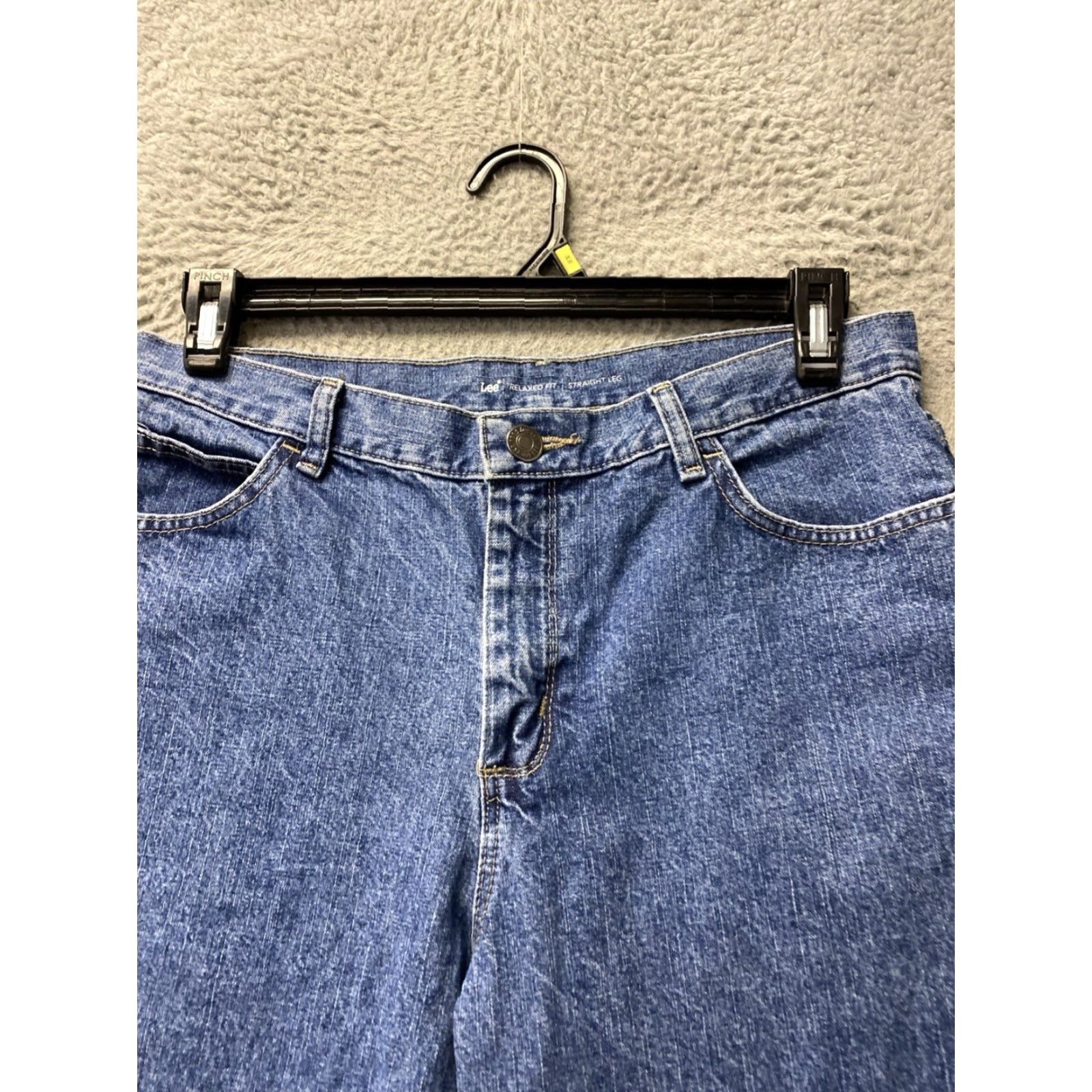 Lee **Lee Jeans Women's 10L Blue Straight Mid-Rise Jeans** User: Lee Jeans Women's 10L Blue Straight Mid-Rise Jeans Size 32" / US 10 / IT 46 - 2 Thumbnail