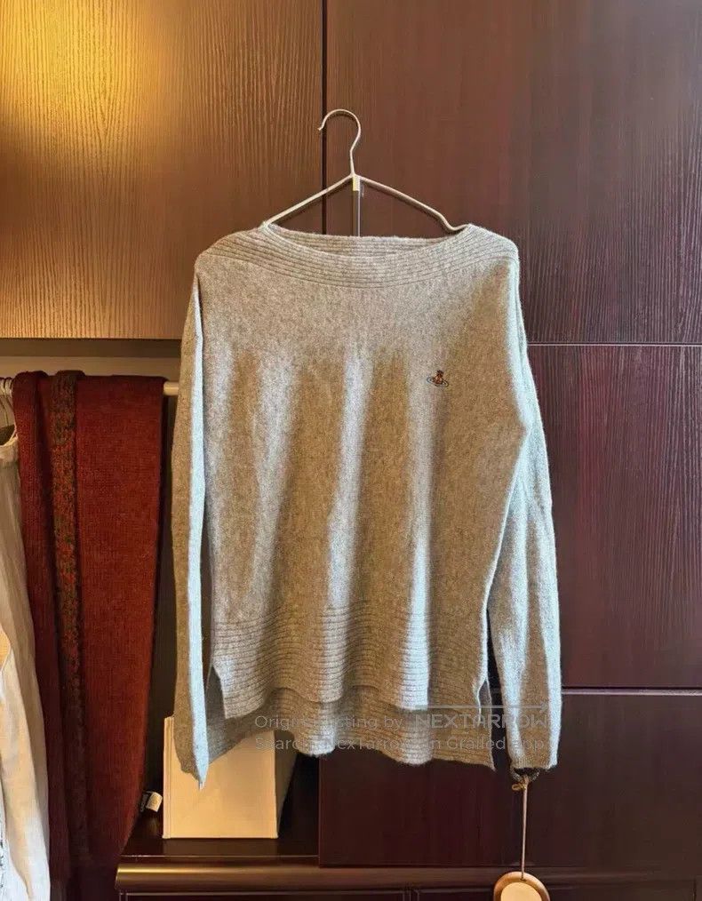 Vivienne Westwood Vivienne Westwood 100% Cashmere Off-Shoulder Top Size L / US 10 / IT 46 - 1 Thumbnail