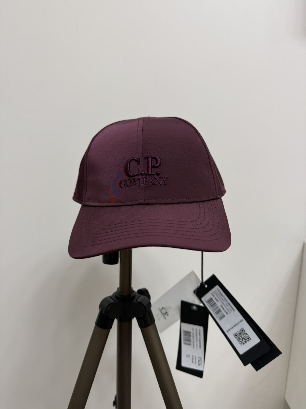 C.P. Company C.P. Company Eco Chrome Cap Burgundy Adjustable Size ONE SIZE - 2 Thumbnail