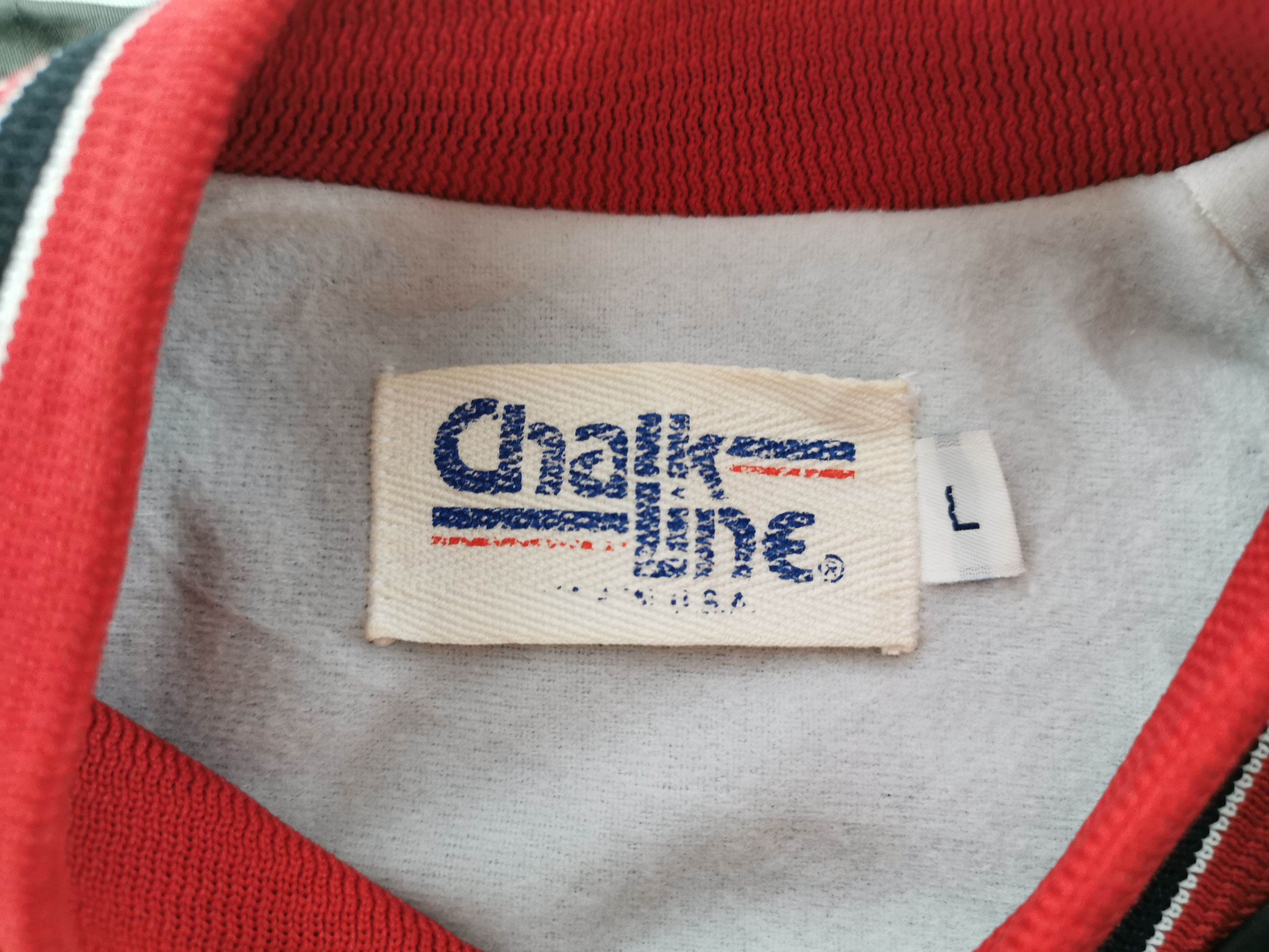 Vintage Vintage Chicago Bulls NBA Varsity Nylon Jacket Size L Size US L / EU 52-54 / 3 - 6 Thumbnail