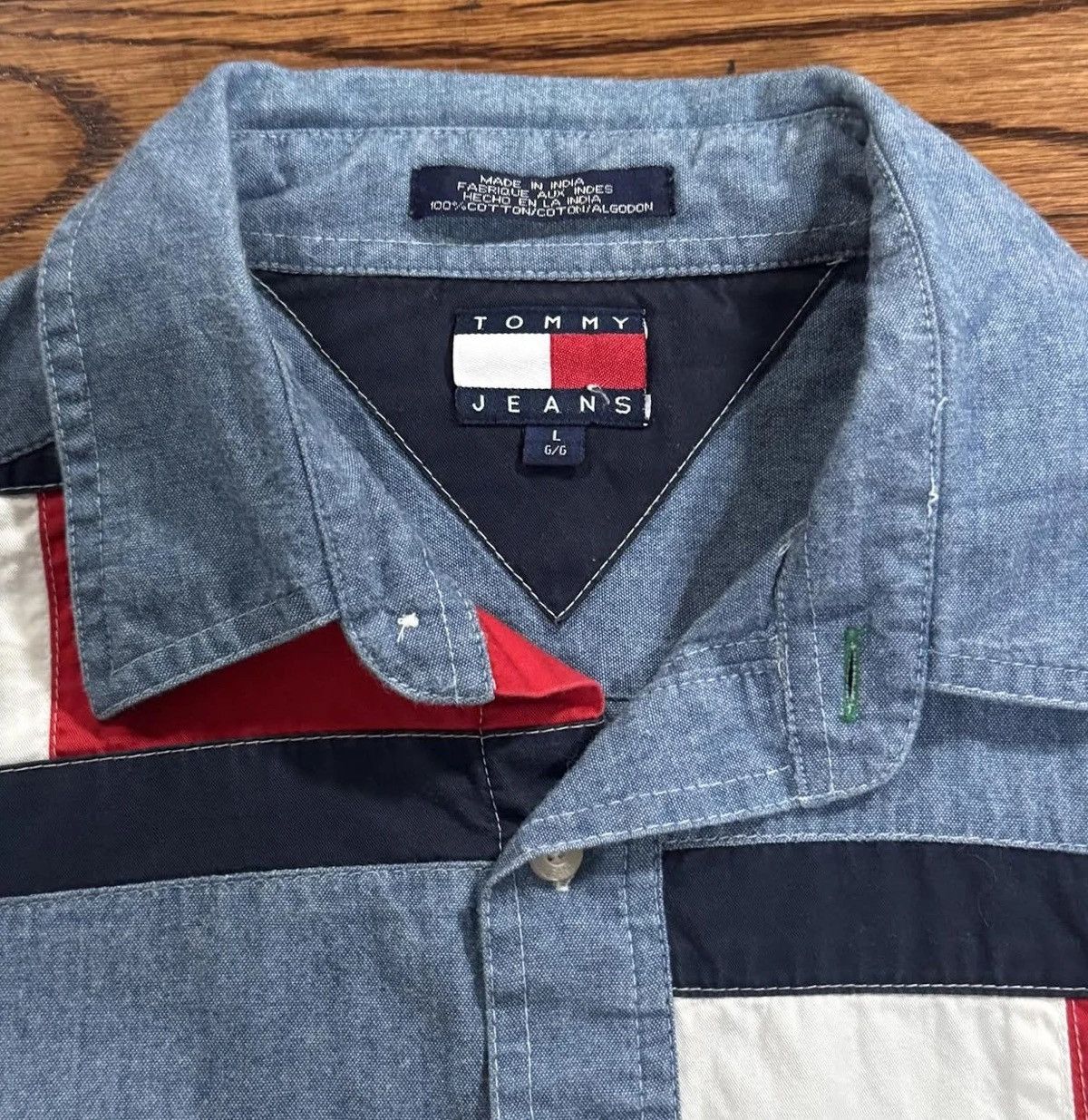 Tommy Hilfiger Vintage Tommy Hilfiger Logo Button Down Shirt (Size L) Size US L / EU 52-54 / 3 - 2 Thumbnail