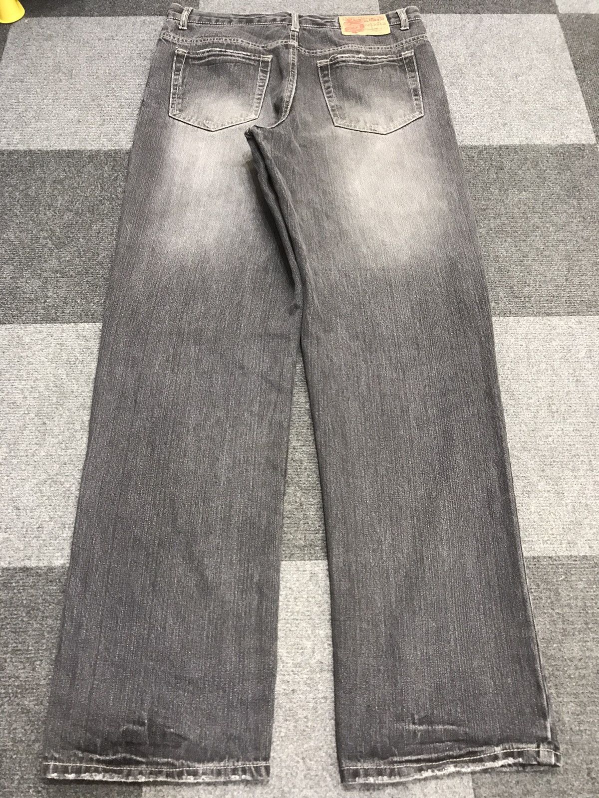 Japanese Brand 💥ART💥Very Rare Mural Print Black Wash Denim F77 Size US 31 - 2 Thumbnail
