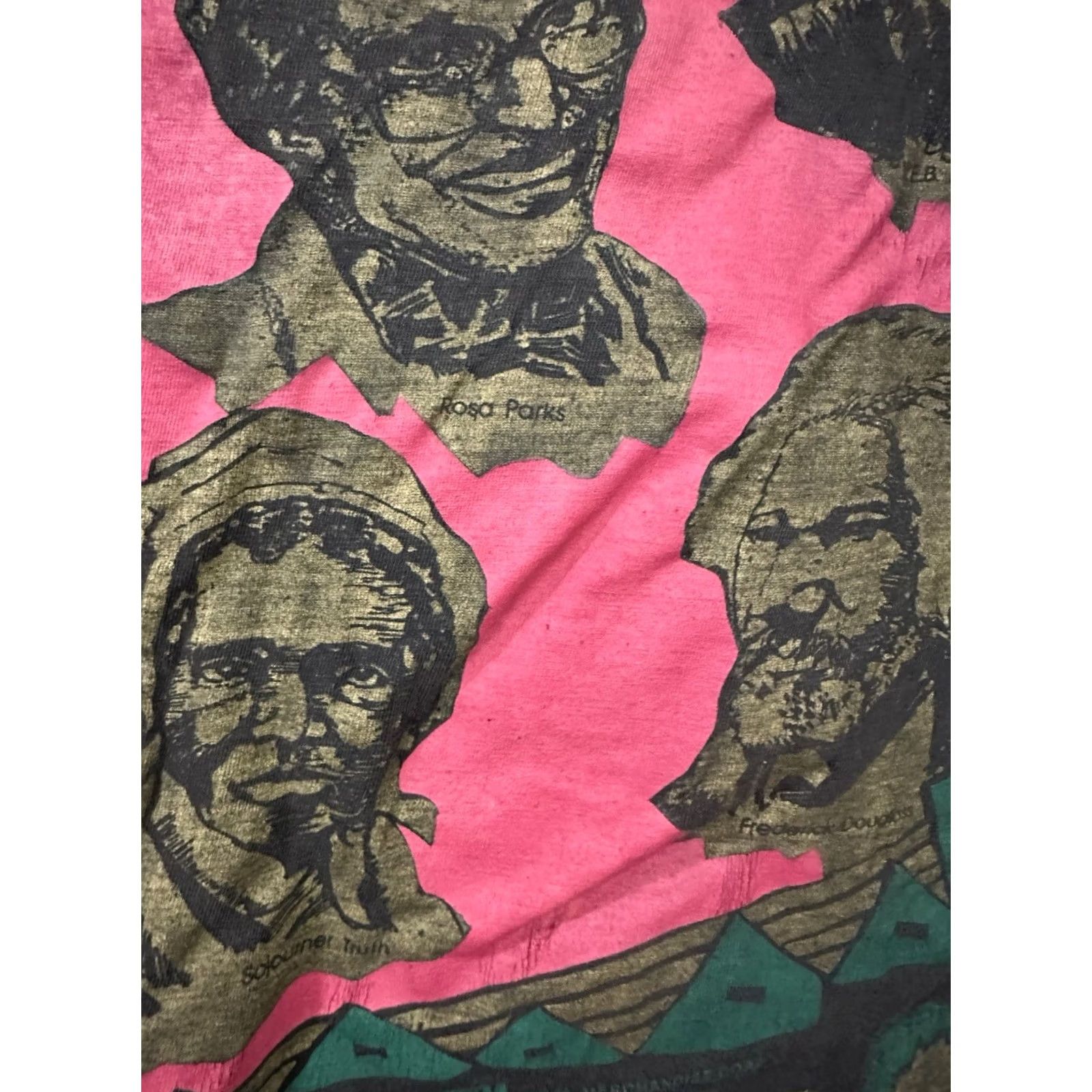 Vintage VTG 90s Black History Heroes Heritage MLK Rosa Parks DeBois AOP Faded T-Shirt XL Black Mens Size US XL / EU 56 / 4 - 5 Thumbnail