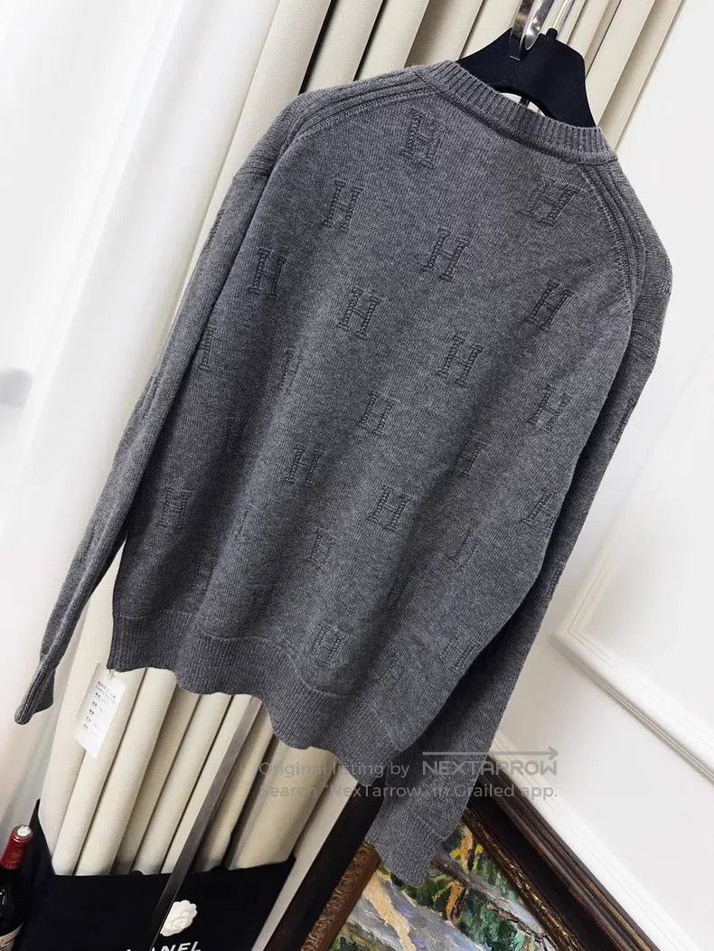 Hermes Hermes Grey V-neck H-stitch cotton round-neck top Size XXS / US 00 / IT 34 - 2 Thumbnail