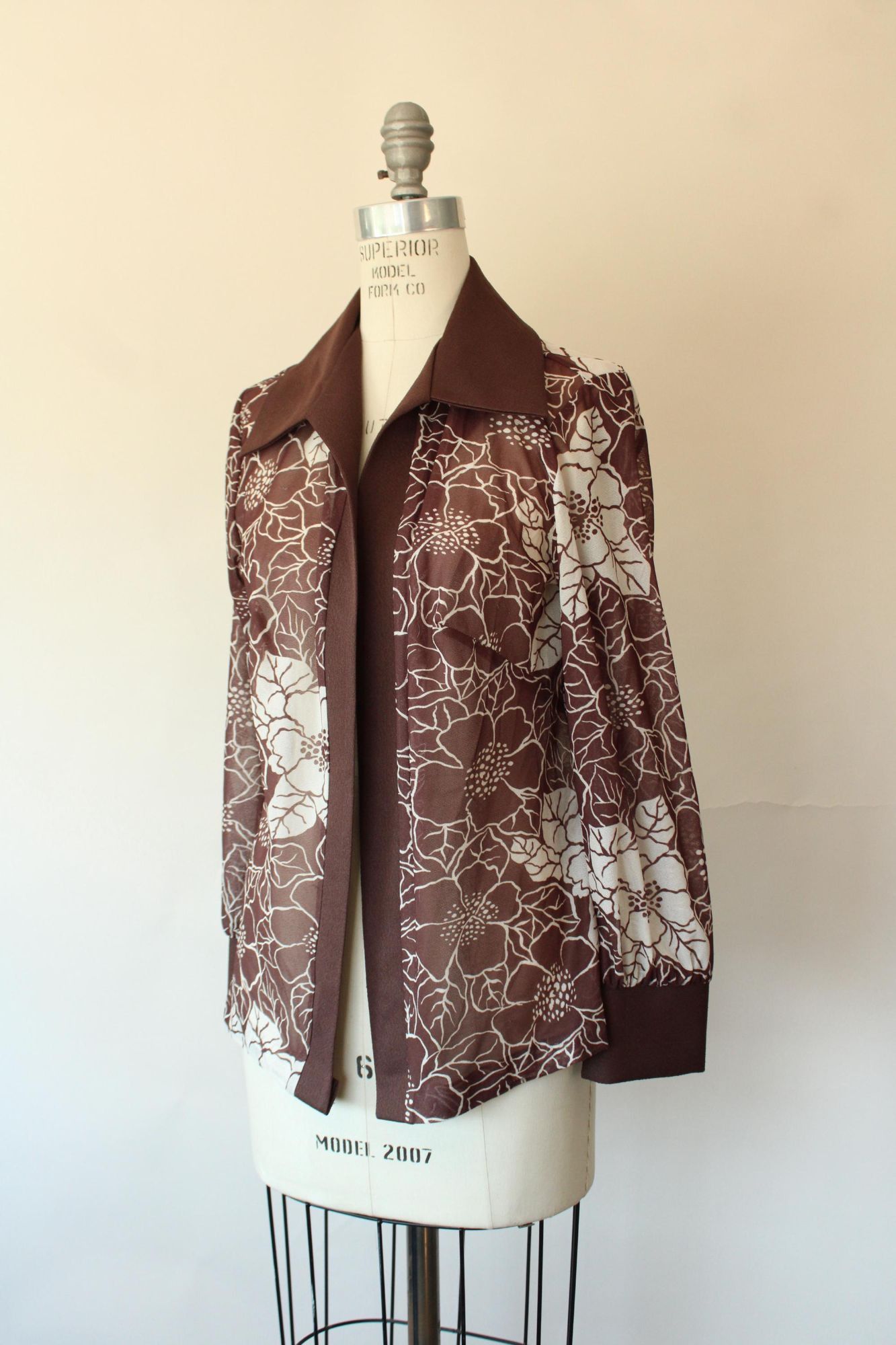 Vintage Vintage 1970s Shirt, Dagger Collar Floral Print Open Blouse Size M / US 6-8 / IT 42-44 - 6 Thumbnail