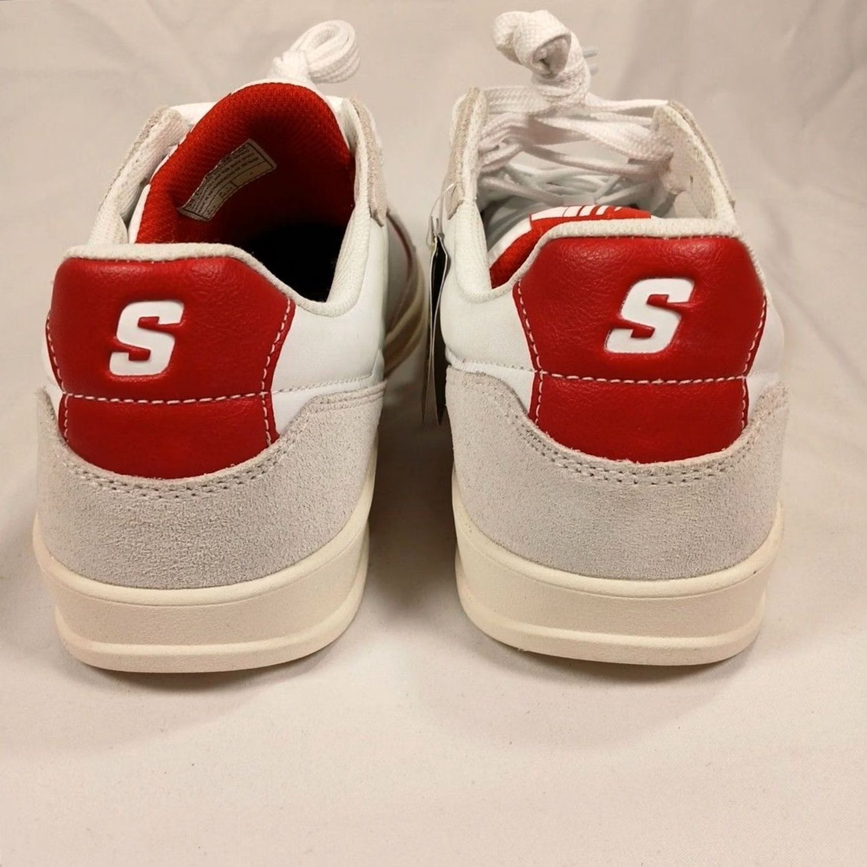 SKECHERS SKECHERS Mens White Red Sneakers Size 10 Low Top Casual Street Shoes NWOB Size US M / EU 48-50 / 2 - 3 Thumbnail
