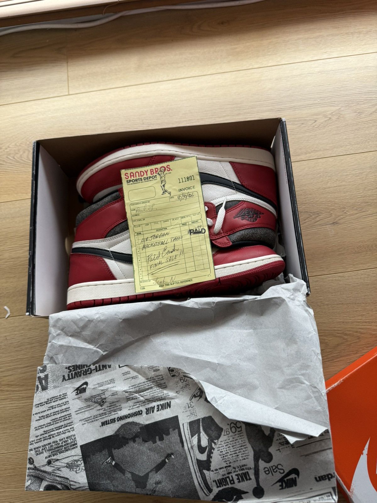 Nike Air Jordan 1 Retro High OG “Lost & Found” UK9.5 Size US 10.5 / EU 43-44 - 2 Thumbnail