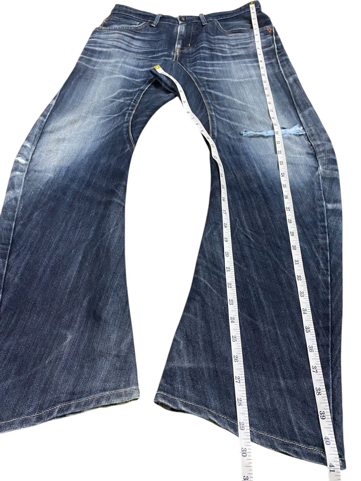 Edwin Vintage Edwin 503 Blue Wash Distressed Twist Leg Loose Jeans Size US 31 - 13 Thumbnail