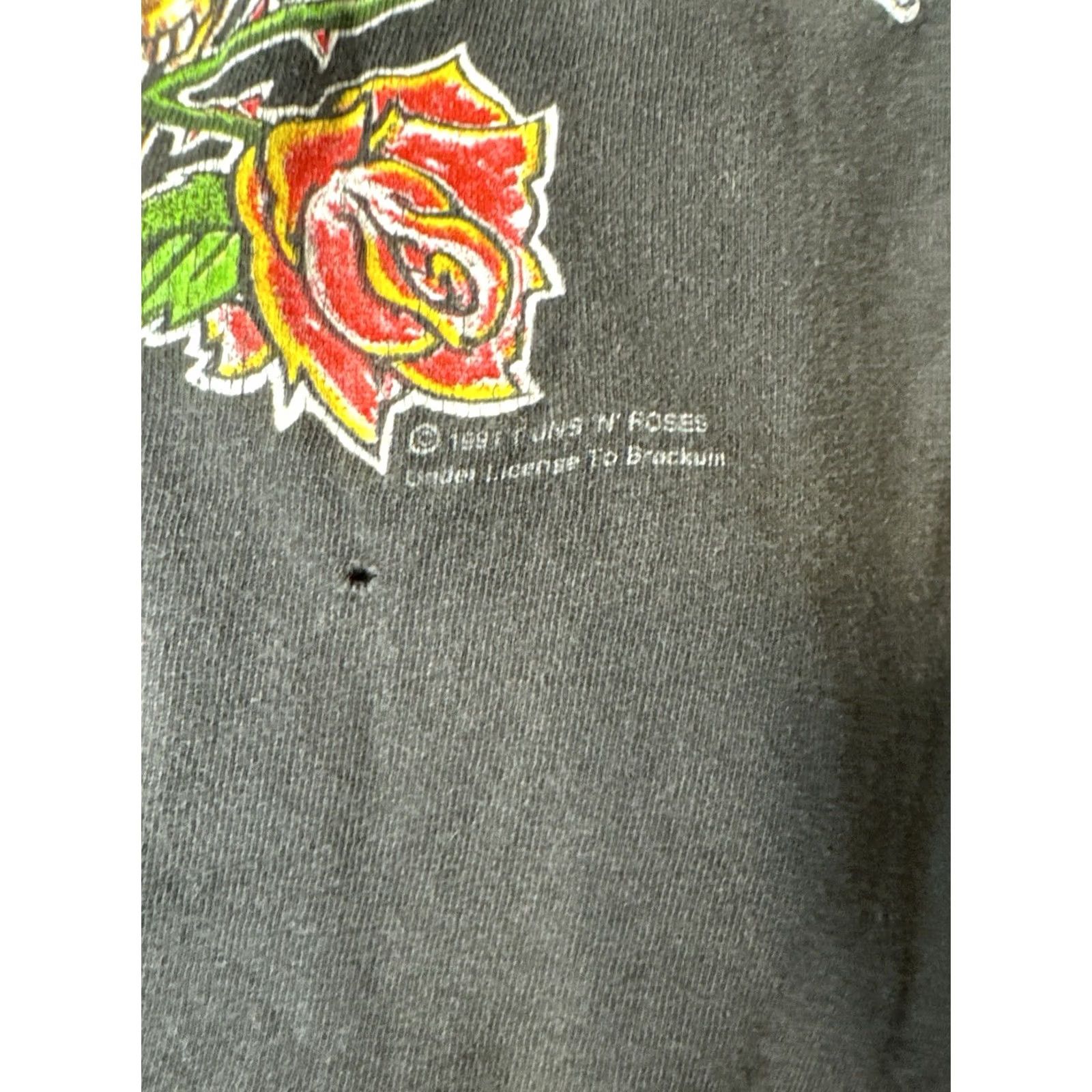 Vintage VINTAGE Guns N’ Roses Use Your Illusion Tour Brockum T Shirt XL Men's Black 90s Band Rock Rose Decade 1990s Size US XL / EU 56 / 4 - 4 Thumbnail
