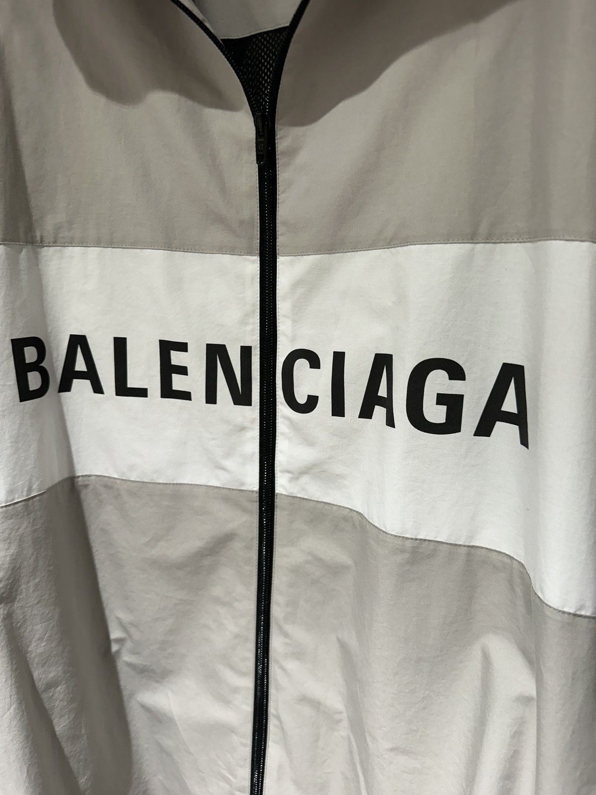 Balenciaga Balenciaga Neutral Zip-Up Jacket Size US S / EU 44-46 / 1 - 3 Thumbnail