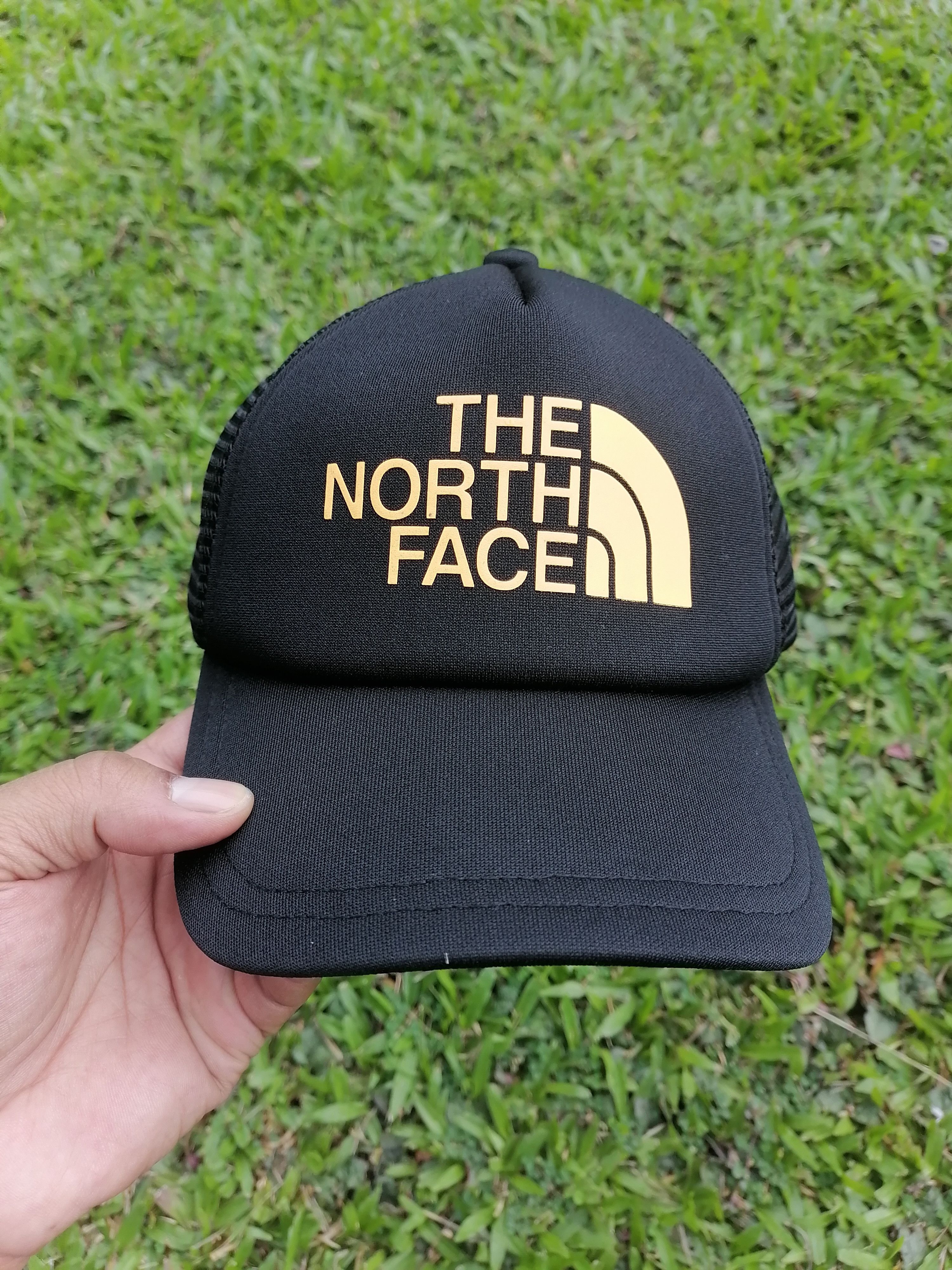 The North Face The North Face Black Trucker Caps Size ONE SIZE - 2 Thumbnail