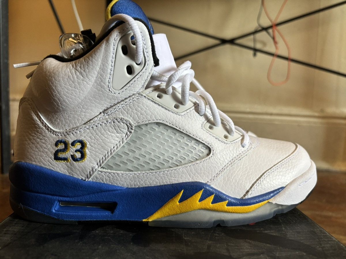 Nike Jordan Retro 5 Laneys Size US 7.5 / EU 40-41 - 4 Thumbnail