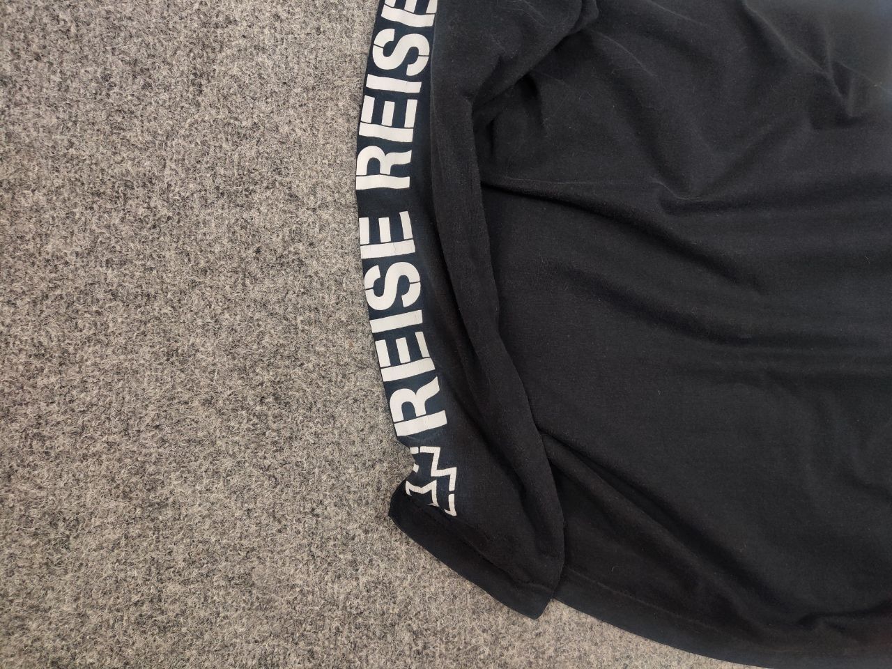 Band Tees Rammstein Reise Vintage Logo Rock Band Long Sleeve Tshirt Size US M / EU 48-50 / 2 - 5 Thumbnail