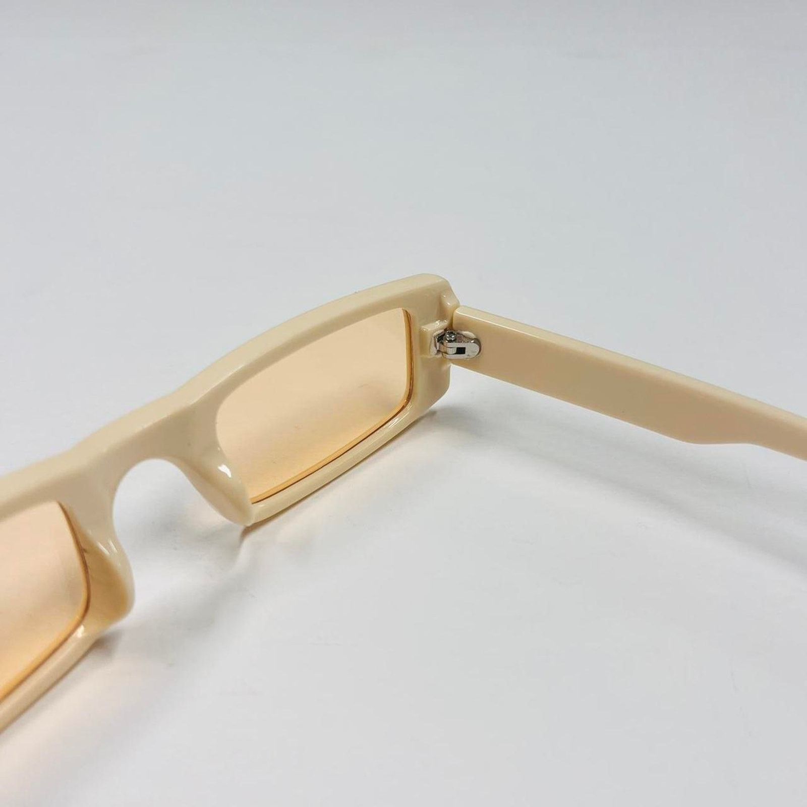 Vintage Y2k 2000s vintage style cream tan rectangular sunglasses Size ONE SIZE - 2 Thumbnail