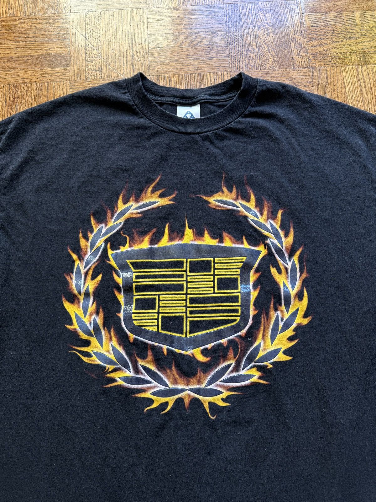 Cadillac Vintage Y2K Cadillac Flame Logo Graphic Tee Size US XL / EU 56 / 4 - 2 Thumbnail
