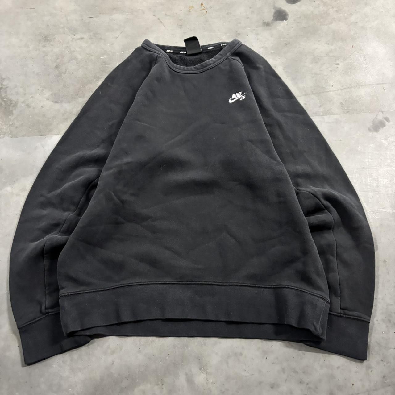 Nike Crazy Vintage Y2K/2000s Black Nike SB Streetwear Essential Sweatshirt! Size S Size US S / EU 44-46 / 1 - 1 Thumbnail