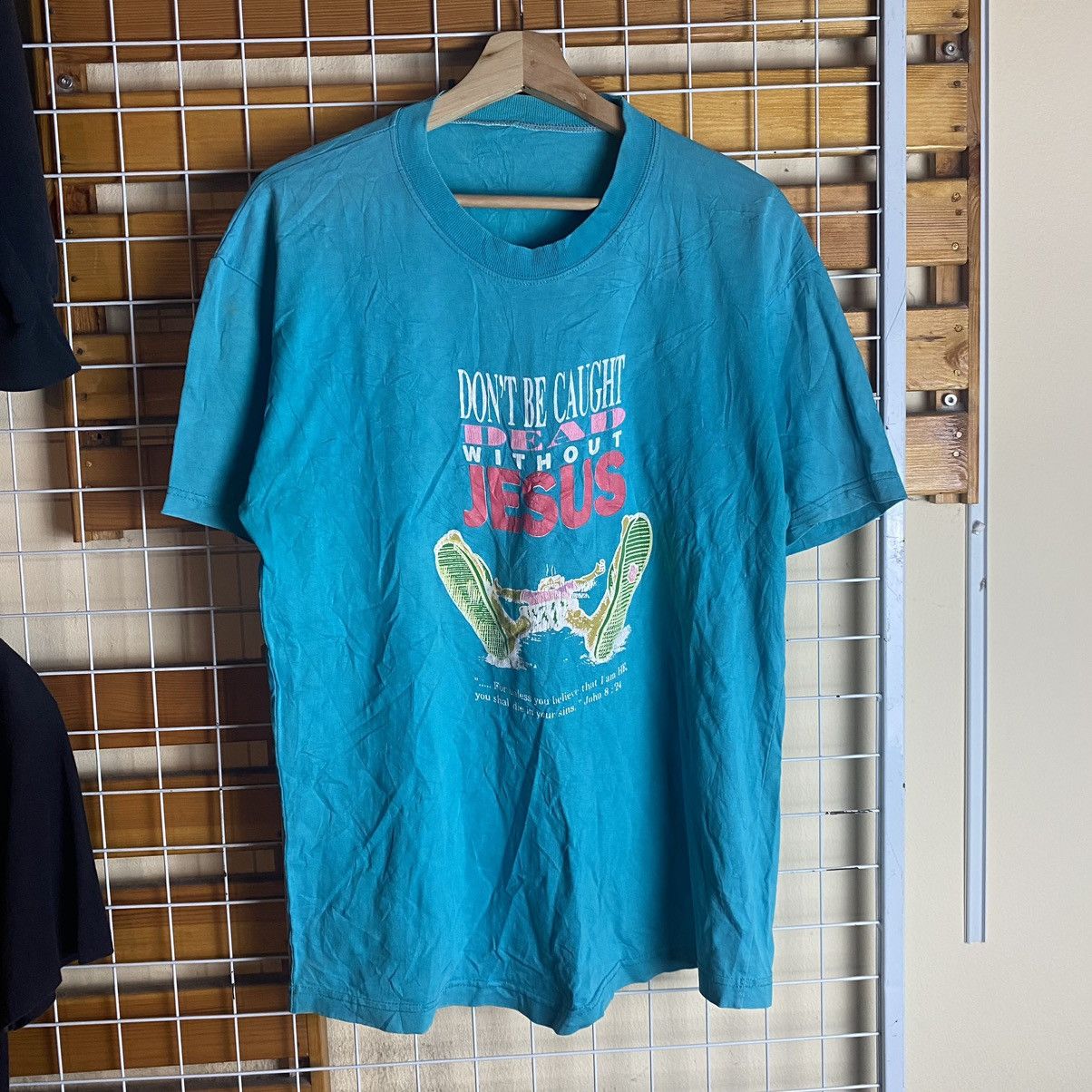 Vintage VINTAGE Don’t Be Caught Dead Without Jesus Tee Size US L / EU 52-54 / 3 - 1 Thumbnail