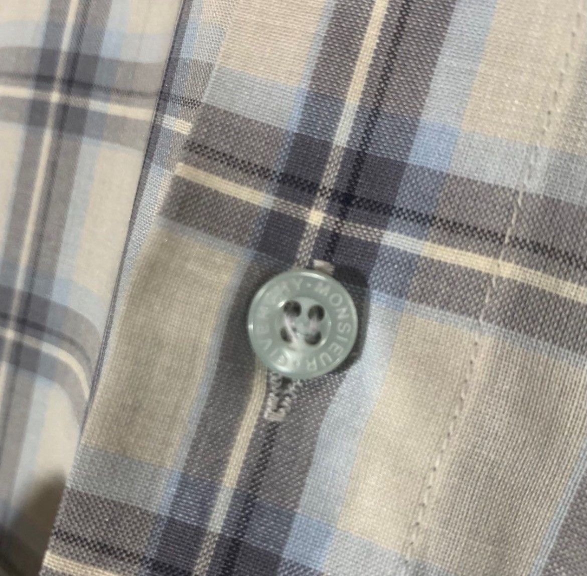 Givenchy Vintage Givenchy Shirt Size US M / EU 48-50 / 2 - 5 Thumbnail