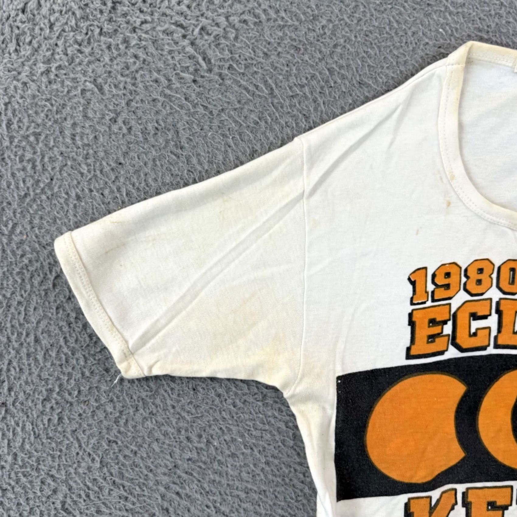 Vintage VINTAGE Kenya Solar Eclipse Shirt Adult Small White Short Sleeve 80s Outdoor USA Shirt Mens White 80s Kenya Shirt Size US S / EU 44-46 / 1 - 4 Thumbnail