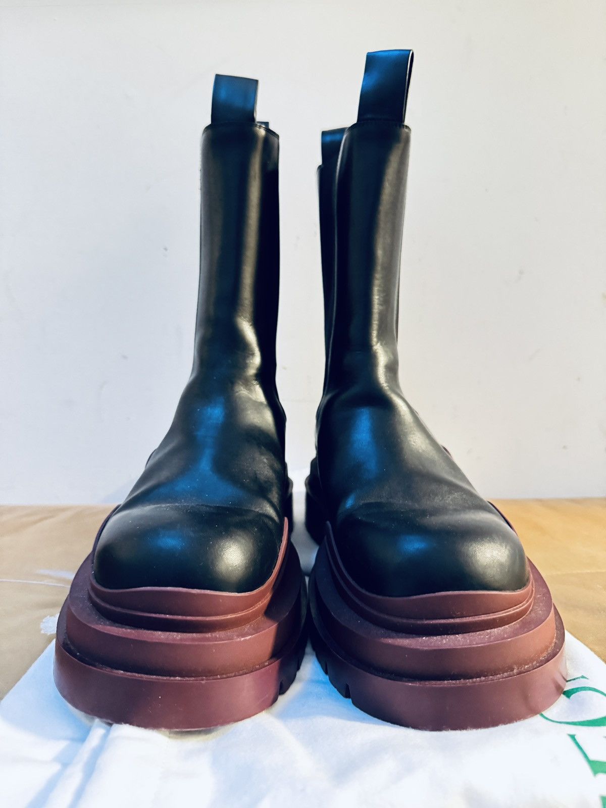Bottega Veneta BLACK TIRE CHELSEA BOOTS Size US 13 / EU 46 - 2 Thumbnail