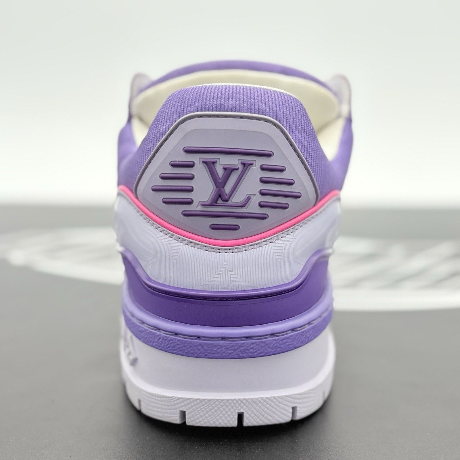 Louis Vuitton (9-9.5 US) Louis Vuitton Maxi ' Purple Pink ' | SUPER CLEAN! Size US 9 / EU 42 - 11 Thumbnail