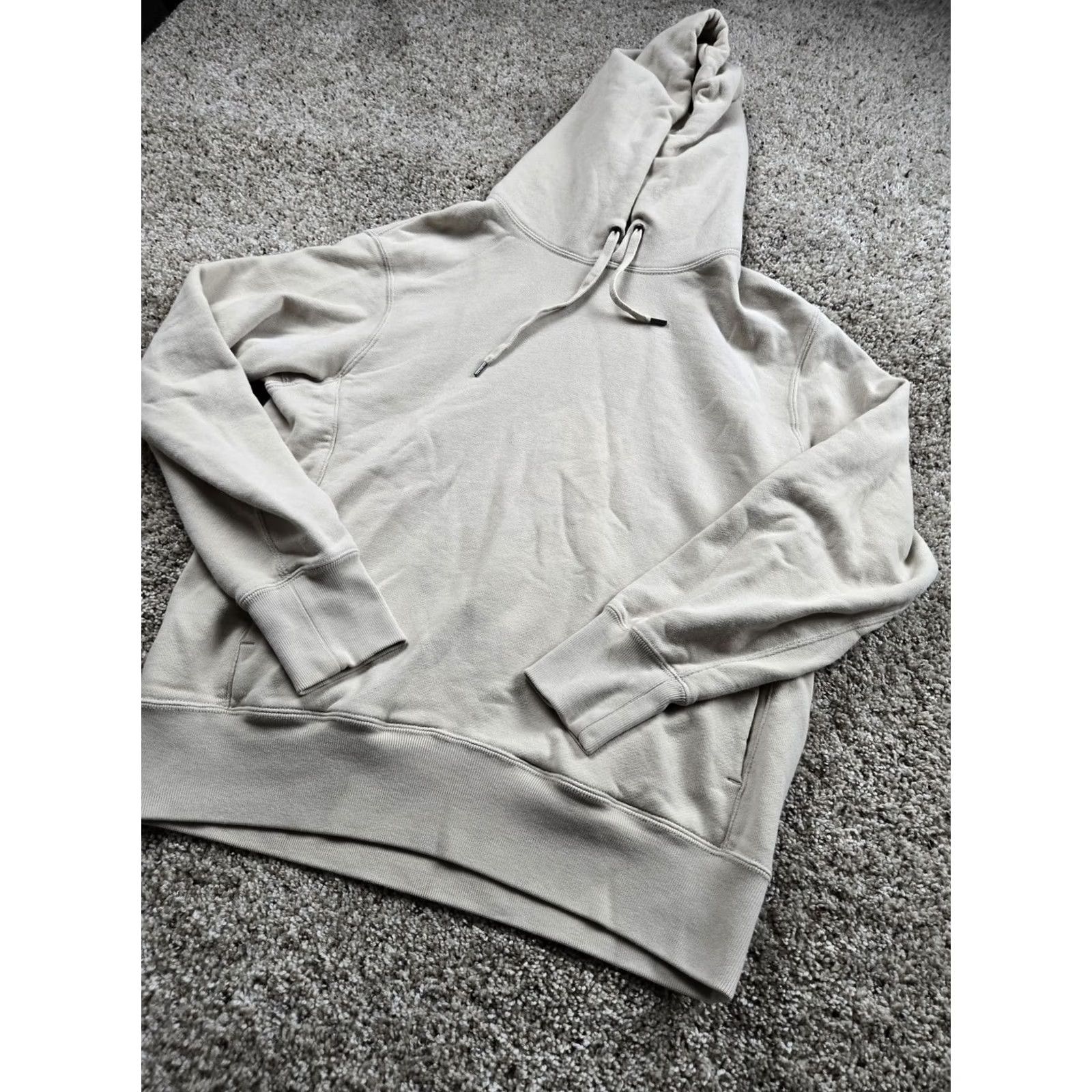 Uniqlo Uniqlo Hoodie Mens M Beige Pullover Sweatshirt Hooded Pockets Casual Long Sleeve Size US M / EU 48-50 / 2 - 2 Thumbnail
