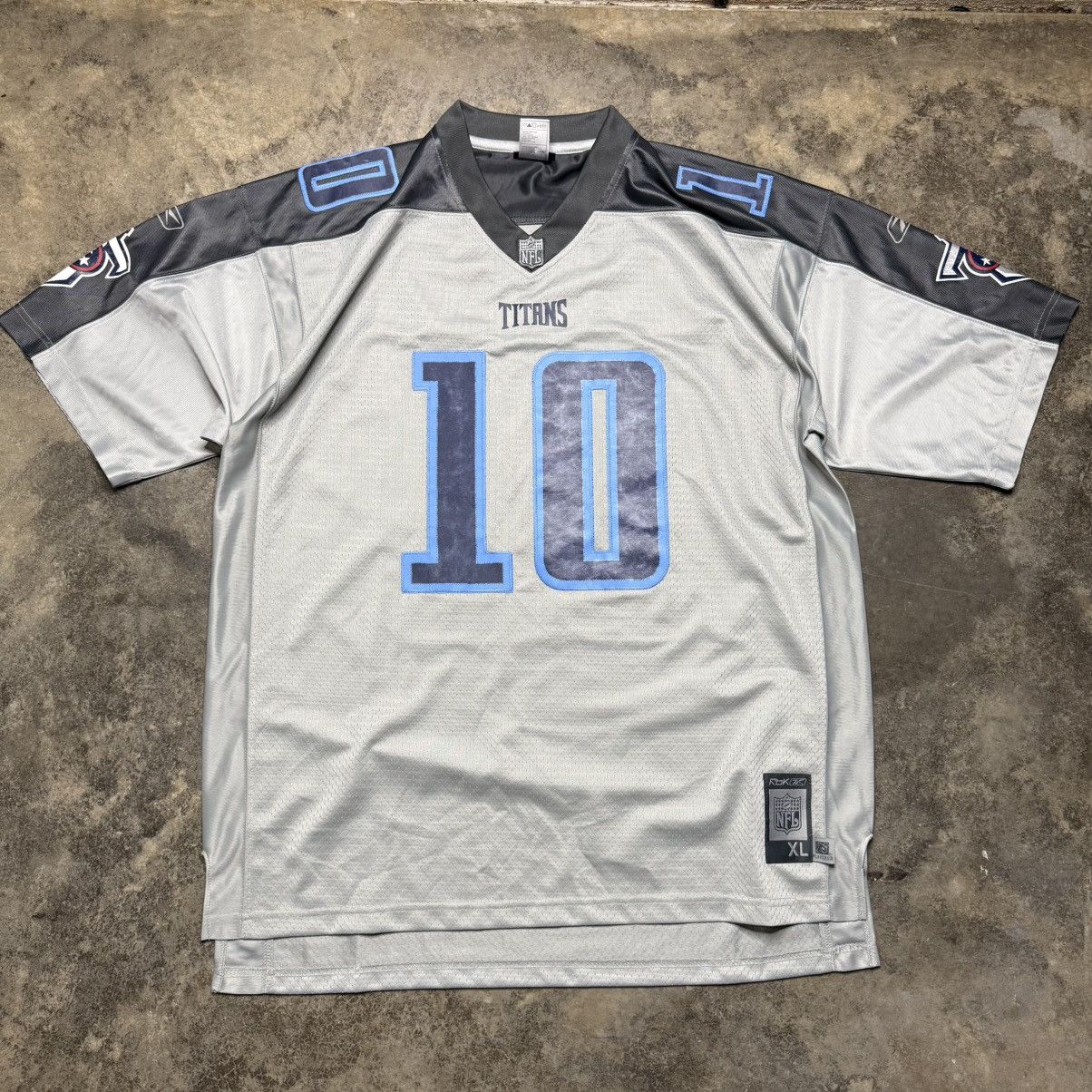 Reebok vintage y2k reebok gray Tennessee titans young jersey Size US XL / EU 56 / 4 - 1 Thumbnail