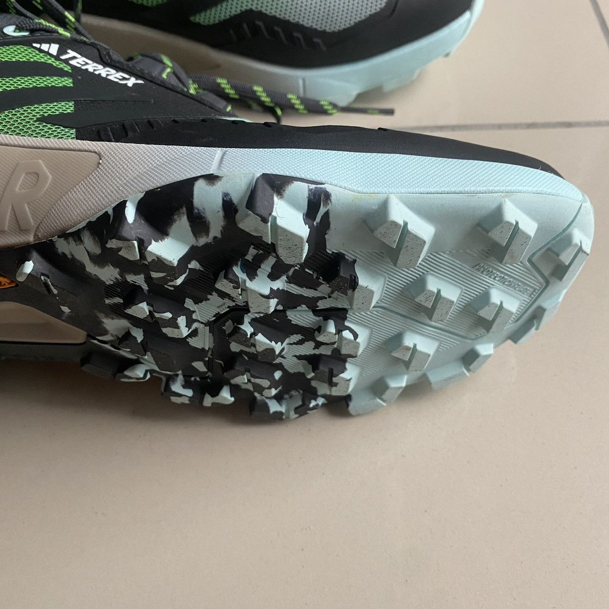 Adidas adidas Terrex Swift R3 GTX x Gore-Tex National Geographic Size US 9.5 / EU 42-43 - 8 Thumbnail