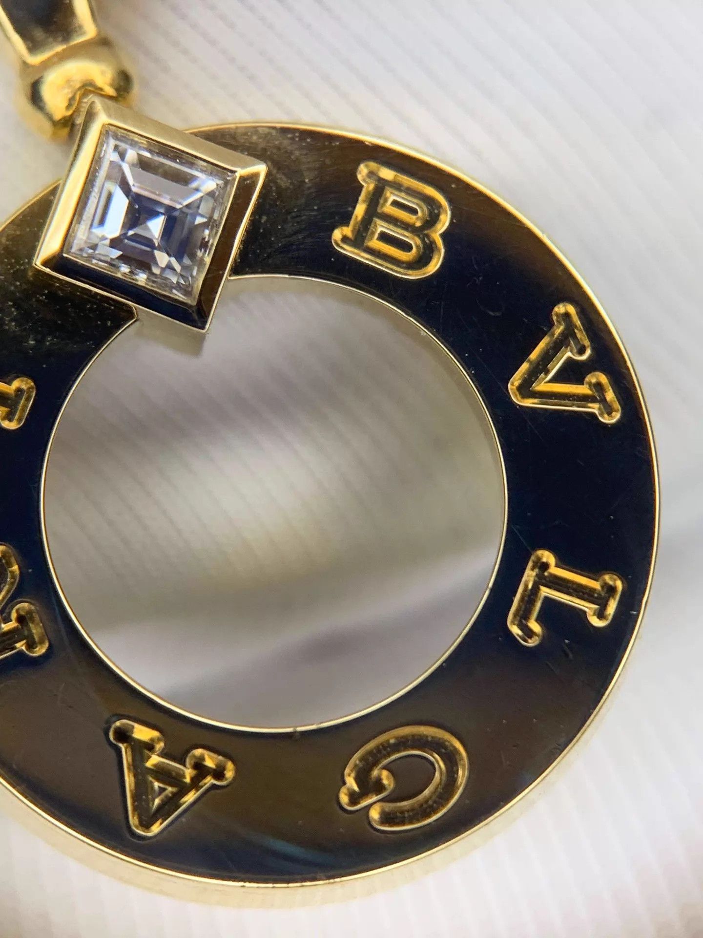 Bvlgari Bvlgari 26 Gold 1D Round Necklace w/ Box,Cards,Cert Size ONE SIZE - 2 Thumbnail
