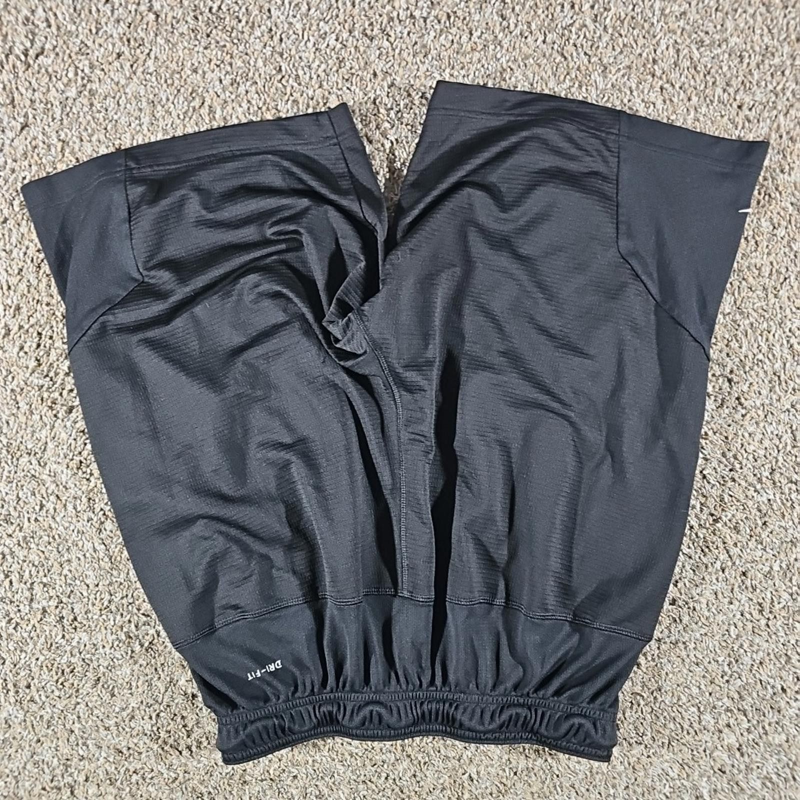 Nike Iowa Football Dri-Fit M Shorts Size ONE SIZE - 6 Thumbnail