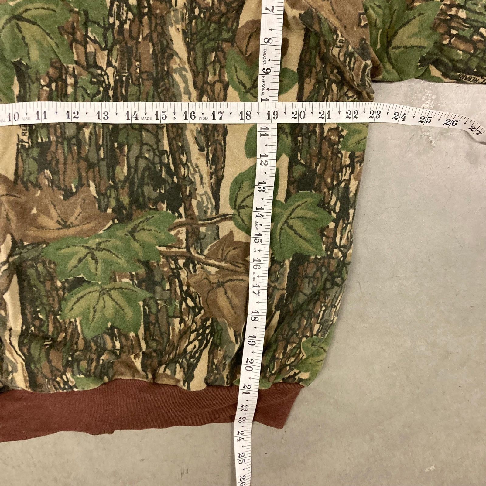 Vintage vintage 90s realtree camo bomber jacket Size US M / EU 48-50 / 2 - 3 Thumbnail