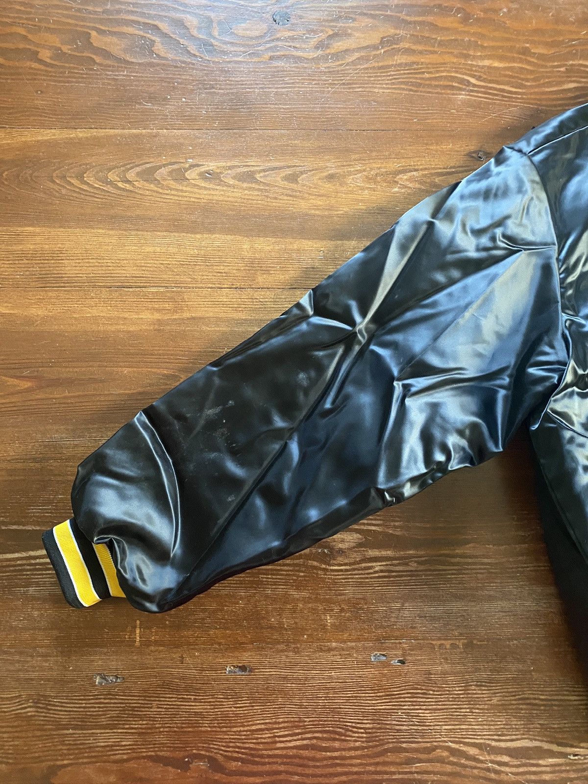 NHL × Swingster × Vintage Vintage 80’s Boston Bruins Satin Swingster Bomber Jacket Size US XL / EU 56 / 4 - 8 Thumbnail