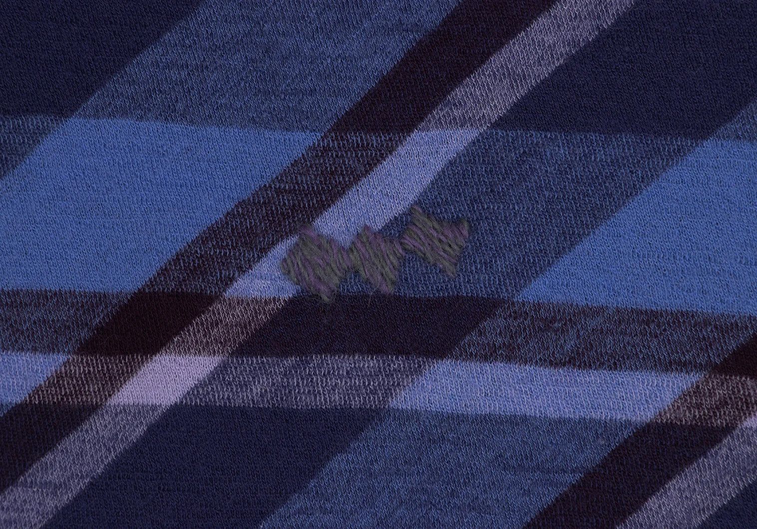 Yohji Yamamoto Yohji Yamamoto Embroidered Diamond Check Knit Top Size US M / EU 48-50 / 2 - 10 Thumbnail