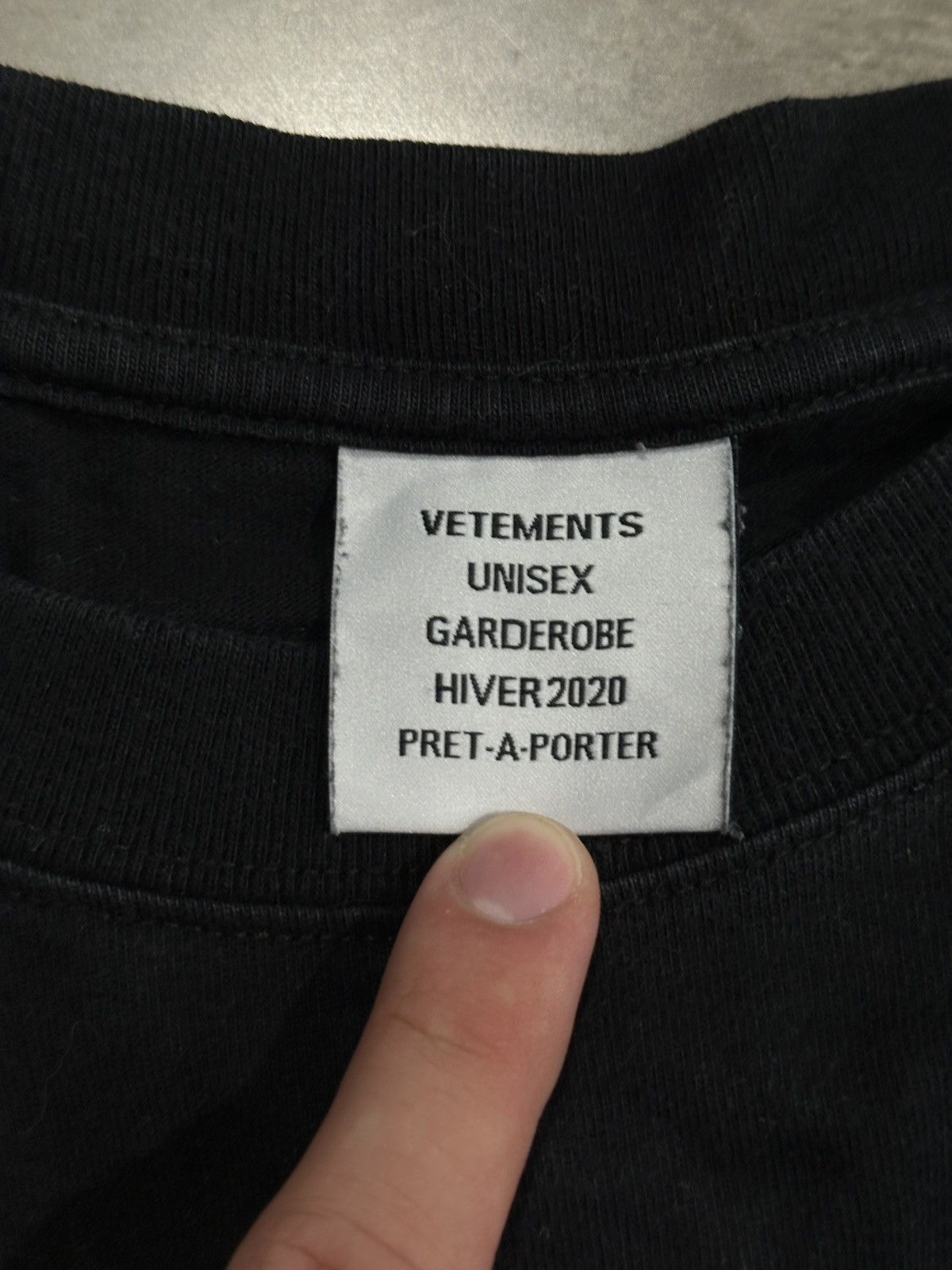 Vetements Vetements T-shirt Size US S / EU 44-46 / 1 - 4 Thumbnail
