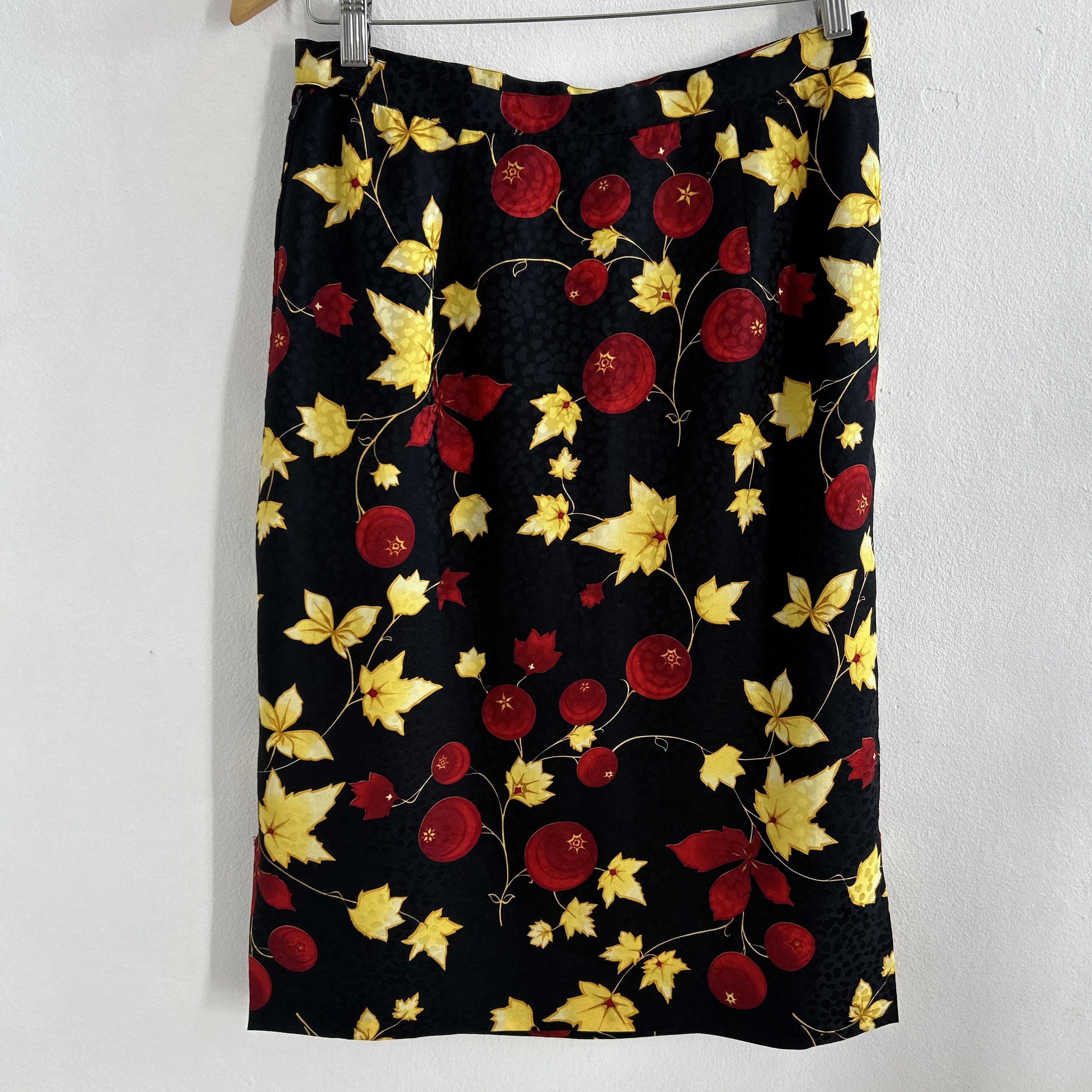 Vintage Vintage 90s Leafy Midi Skirt Size 27" / US 4 / IT 40 - 11 Thumbnail