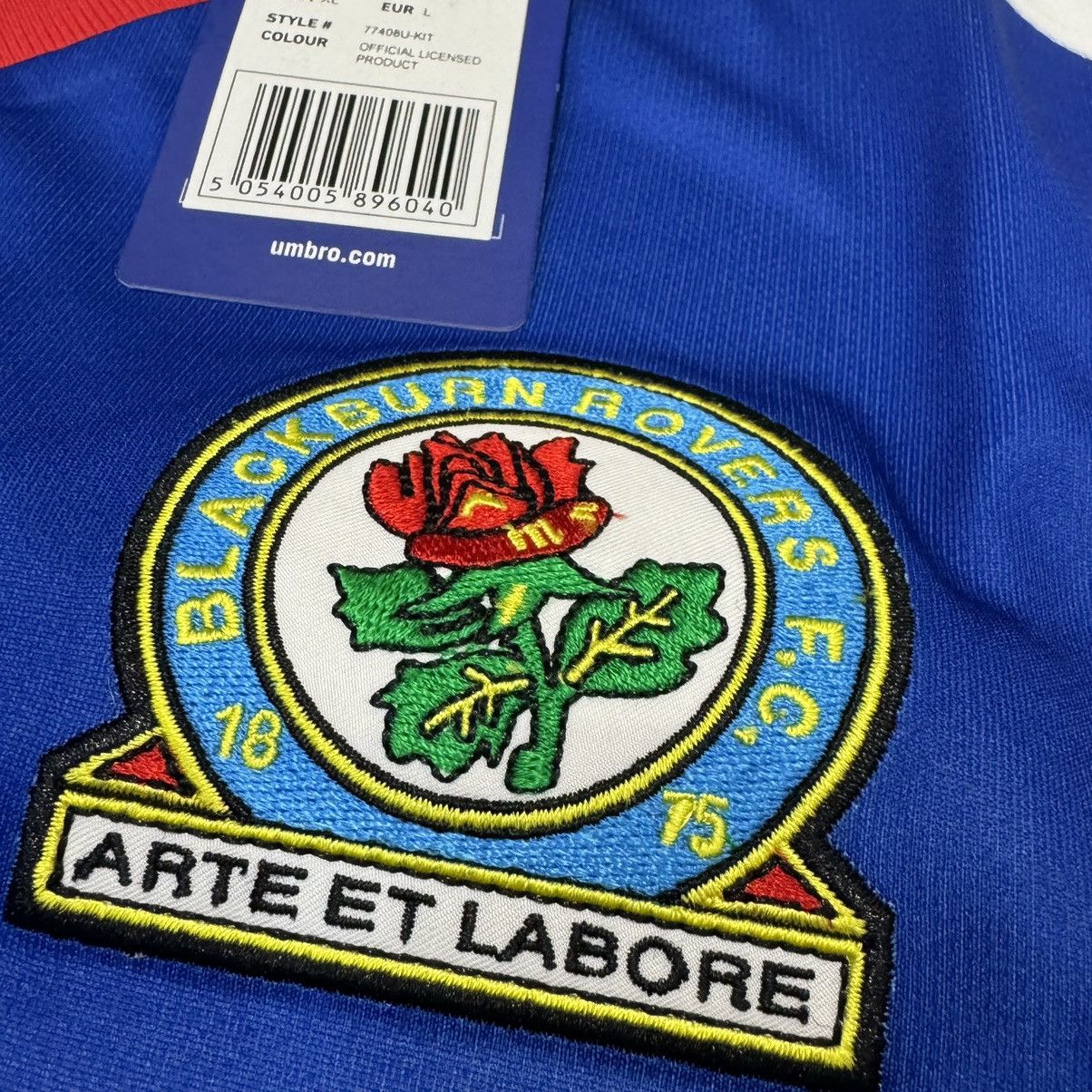 Umbro Blackburn Rovers 16/17 home shirt (bnwt) Size US L / EU 52-54 / 3 - 5 Thumbnail