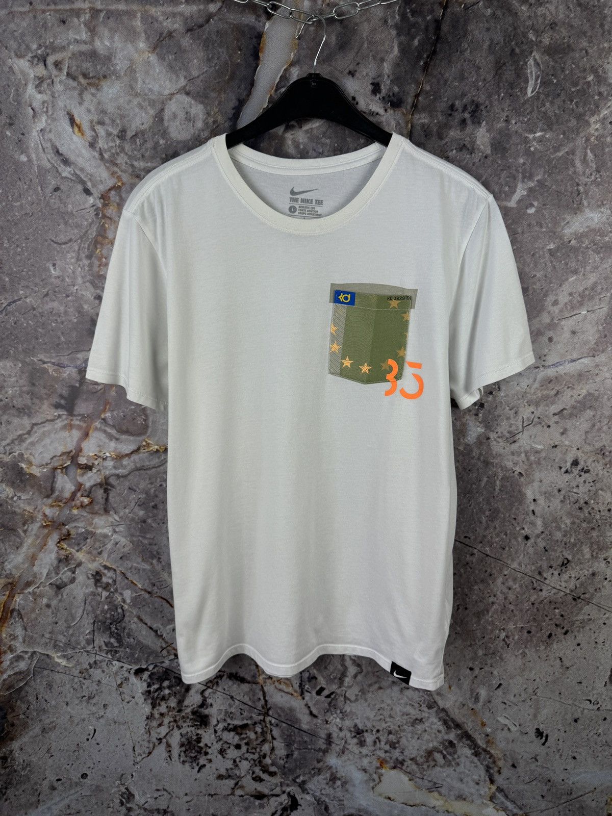 Nike Men’s Nike Dri-Fit T-Shirt Euro 💶 Streetwear Size Large Size US L / EU 52-54 / 3 - 1 Thumbnail