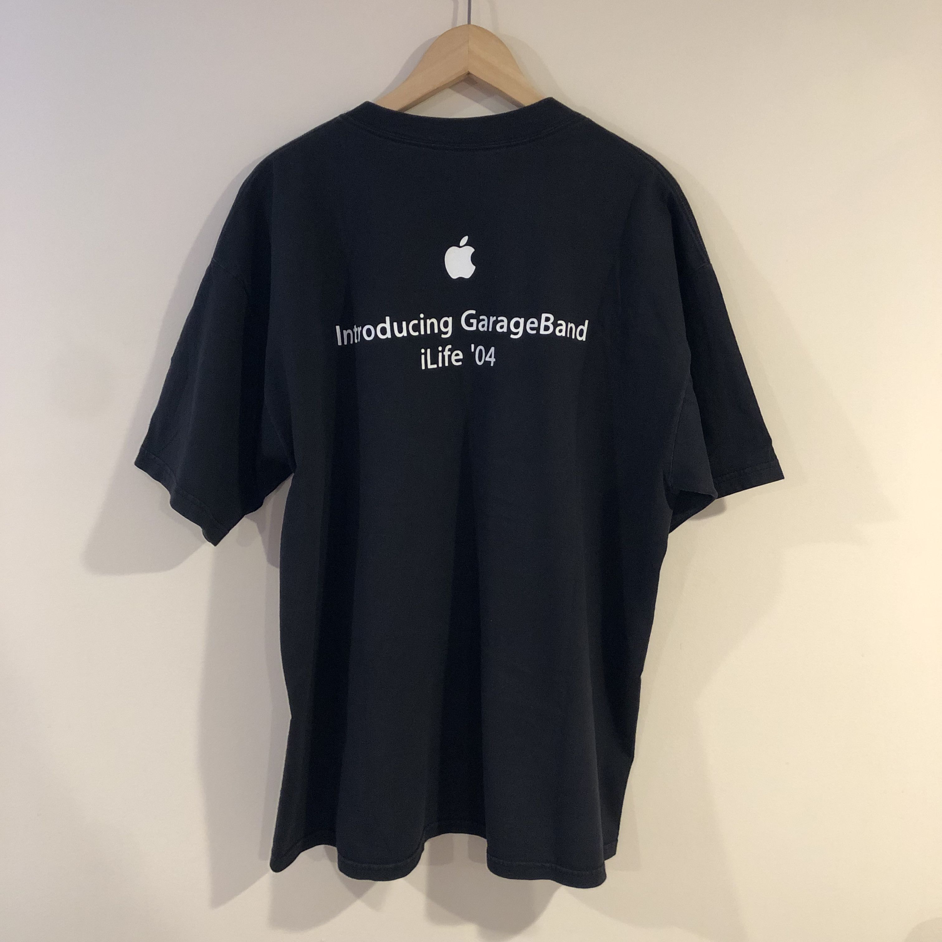 Apple 2004 MacWorld 'Introducing Garageband' Musicians Wanted Tee Size US XL / EU 56 / 4 - 4 Thumbnail