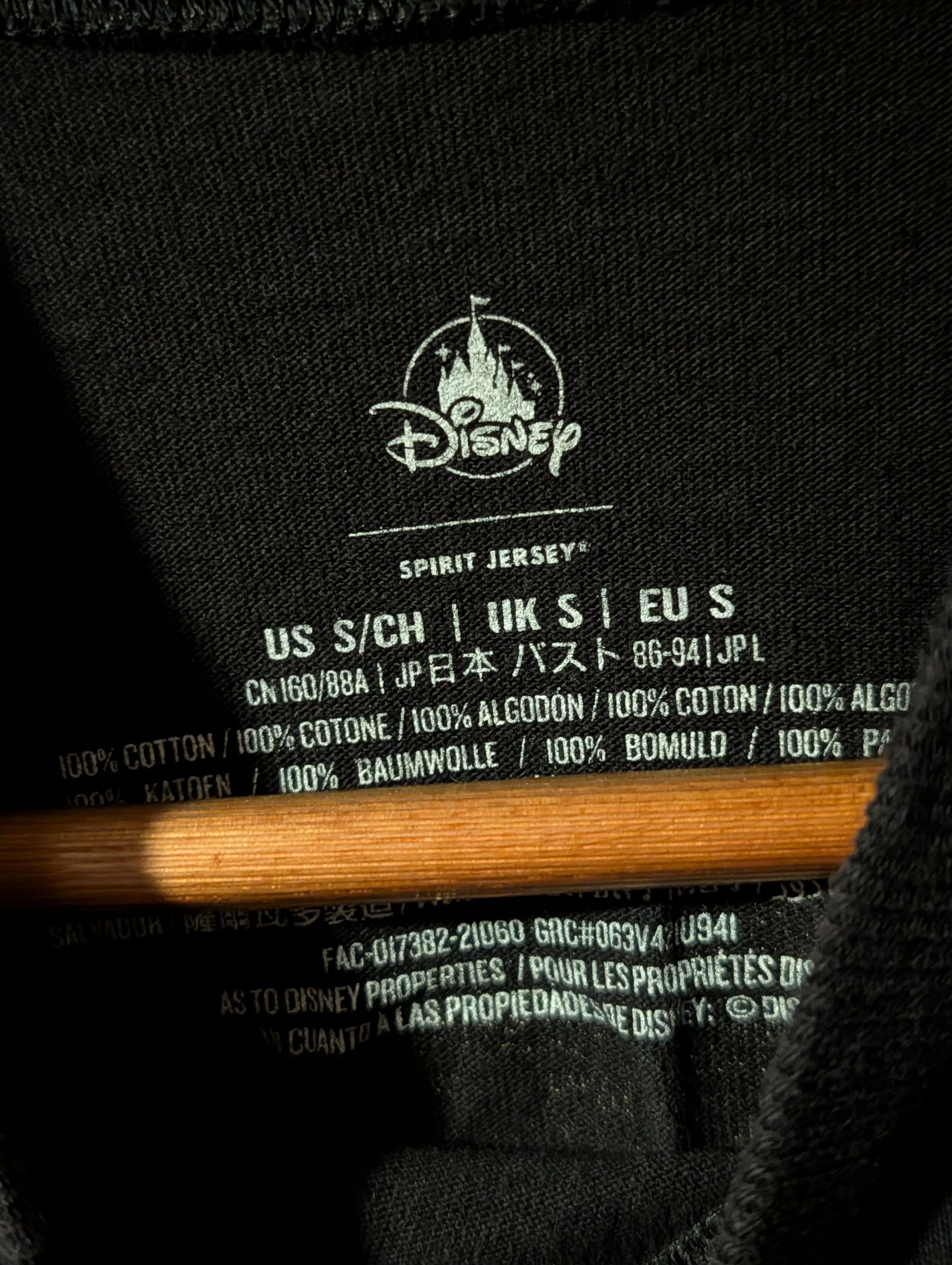 Disney Walt Disney World Halloween Adult 2021 Pumpkin Spirit Jersey Size US S / EU 44-46 / 1 - 8 Thumbnail