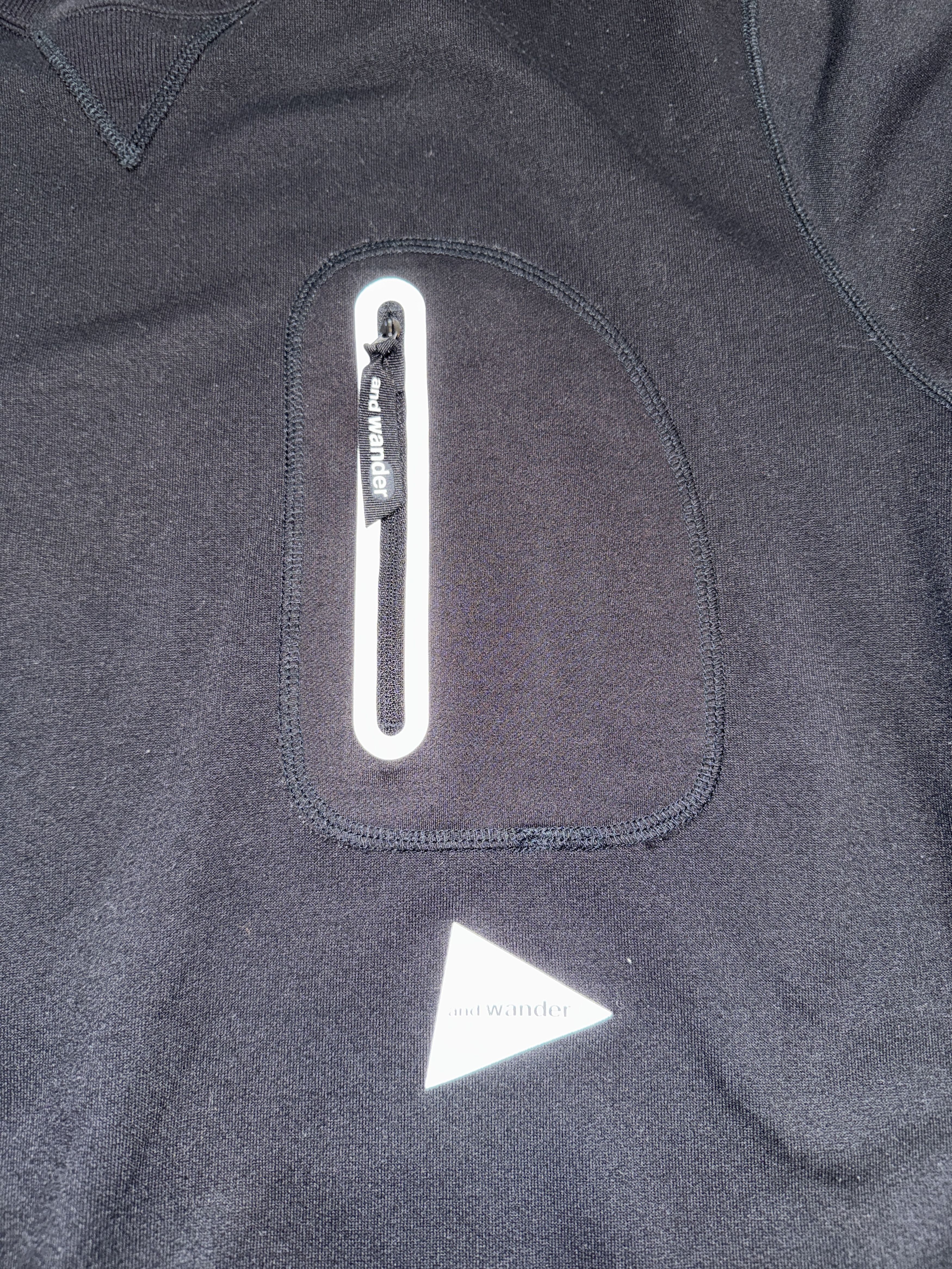 And Wander and wander Tech Crewneck 3M Reflective Size 4 Size US L / EU 52-54 / 3 - 5 Thumbnail