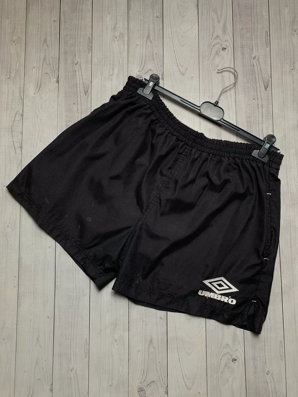 Umbro × Vintage Vintage Umbro soccer shorts size XL Size US 36 / EU 52 - 1 Thumbnail