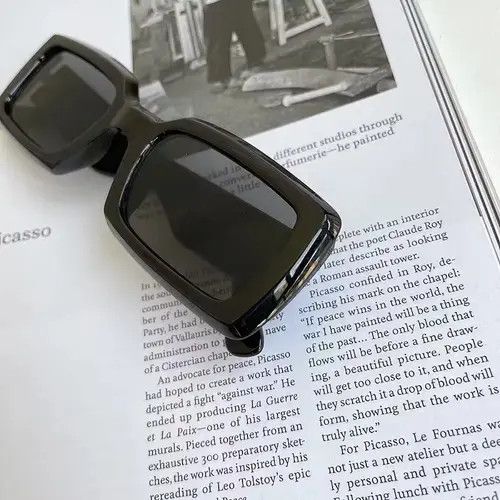 Vintage Retro punk sunglasses Size ONE SIZE - 3 Thumbnail