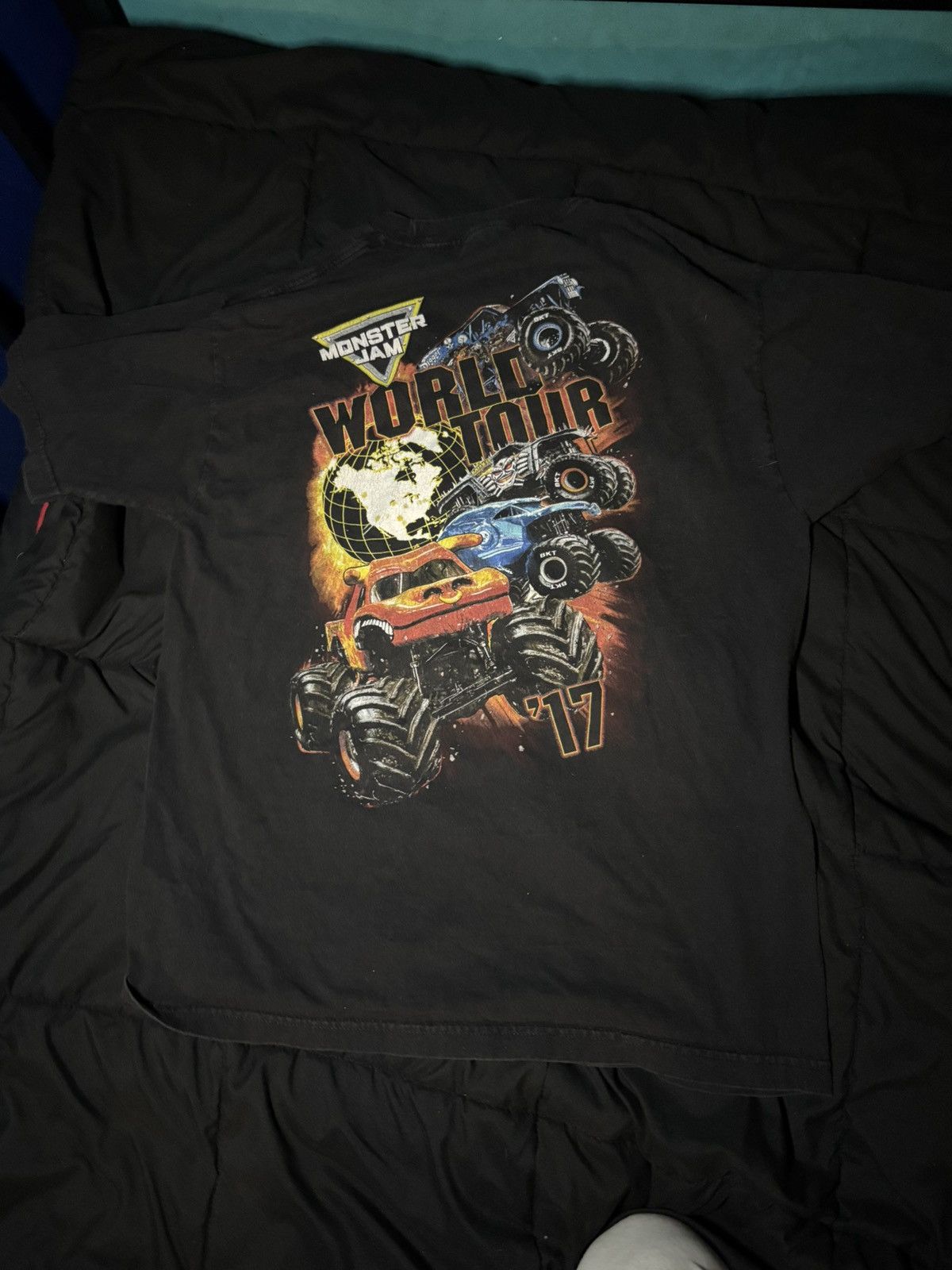 Vintage Monster Jam World Tour shirt Size US M / EU 48-50 / 2 - 2 Thumbnail