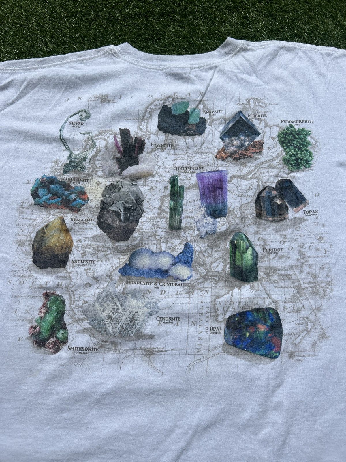 Vintage 2007 Borax Visitor Center Mineral Specimen T-Shirt Size US XXL / EU 58 / 5 - 6 Thumbnail