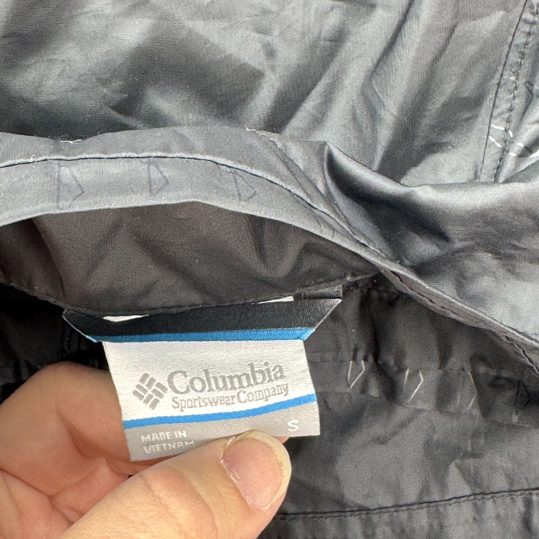 Vintage Columbia Jacket Mens Small Black Full Zip Windbreaker Lightweight Outdoors Coat Size US S / EU 44-46 / 1 - 3 Thumbnail