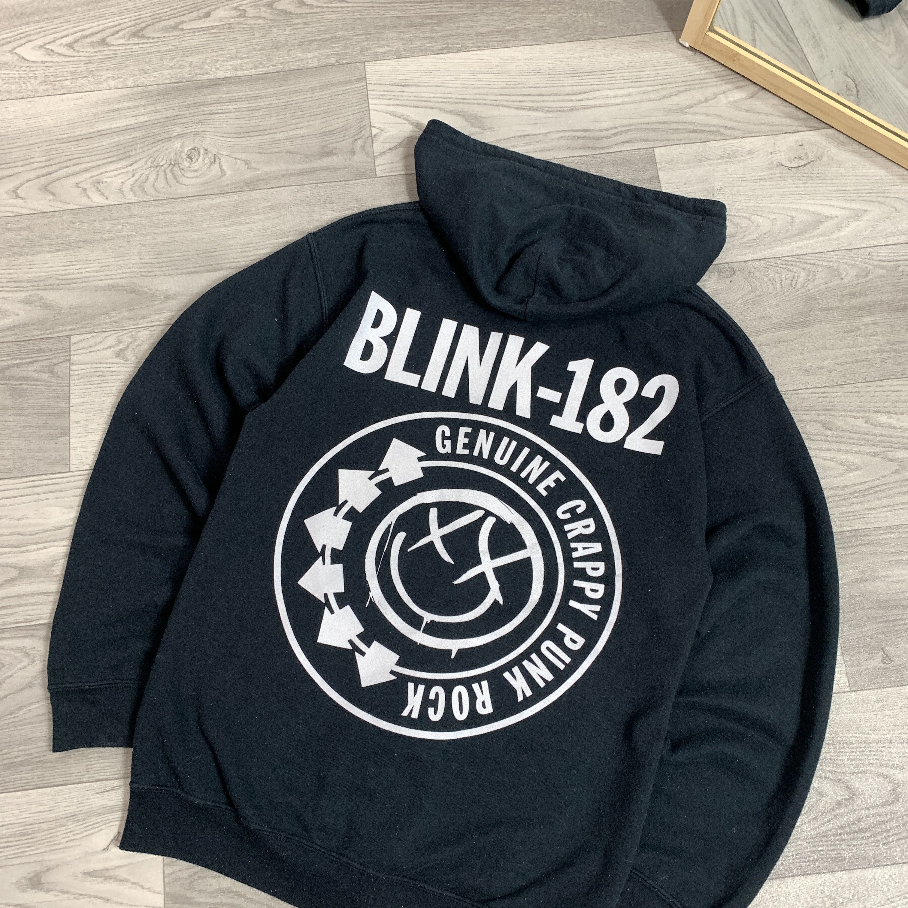 Vintage Vintage Blink-182 Black Graphic Zip Rock Band Hoodie Sweat Size US S / EU 44-46 / 1 - 5 Thumbnail