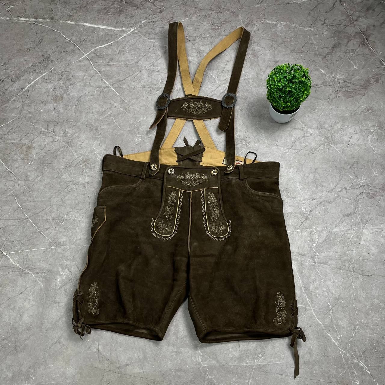 Japanese Brand Vintage Brown Cowboy's Shorts Octoberfest Bavarian Costume Size US 33 - 3 Thumbnail