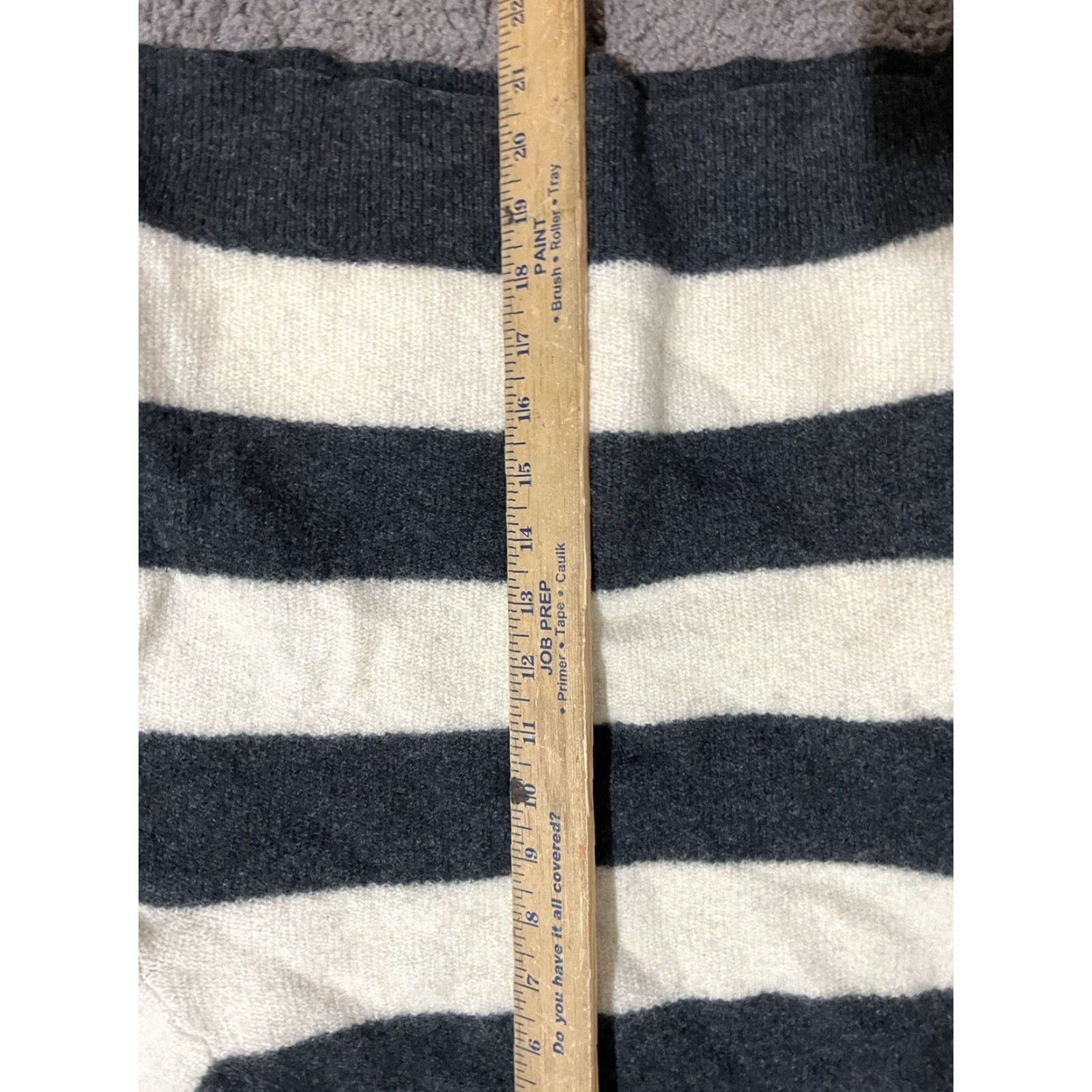 Gap Gap Knit Sweater Women’s Gray Striped Nylon Lambswool Size M Crew Neck Pullover Casual Fall Winter Spring Size M / US 6-8 / IT 42-44 - 5 Thumbnail